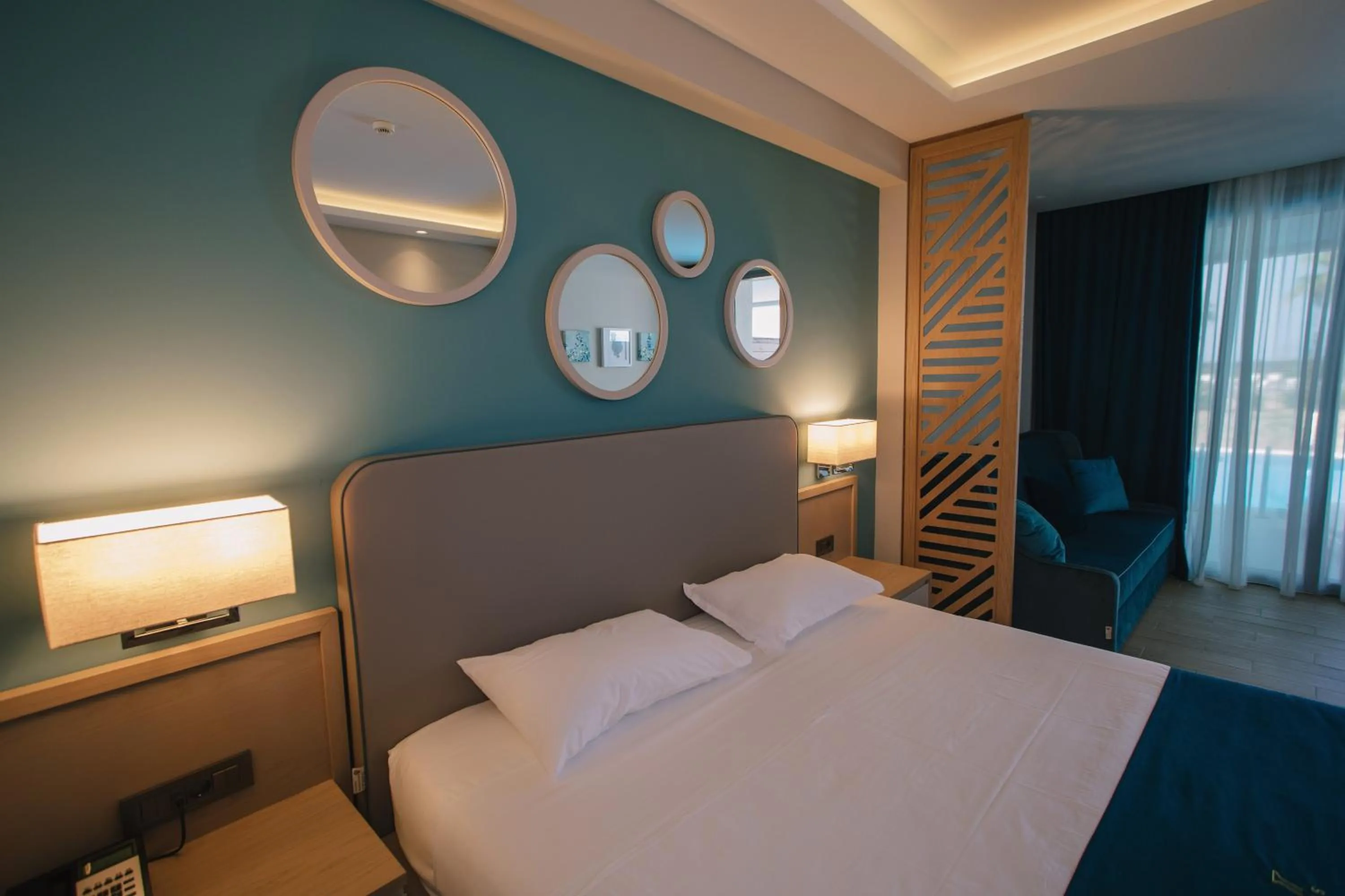 Bedroom, Bed in Almyros Beach