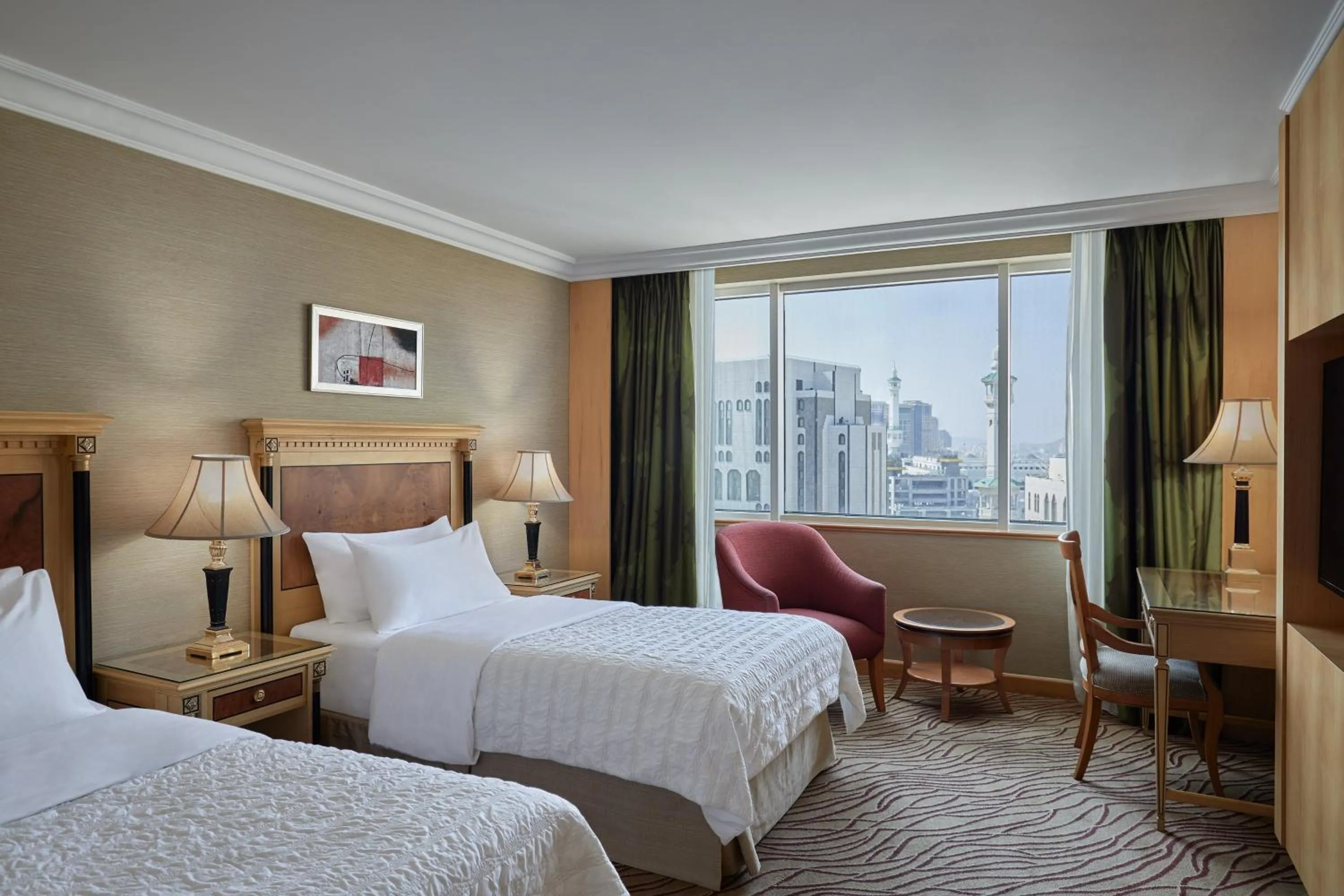 Photo of the whole room, Bed in Le Meridien Makkah