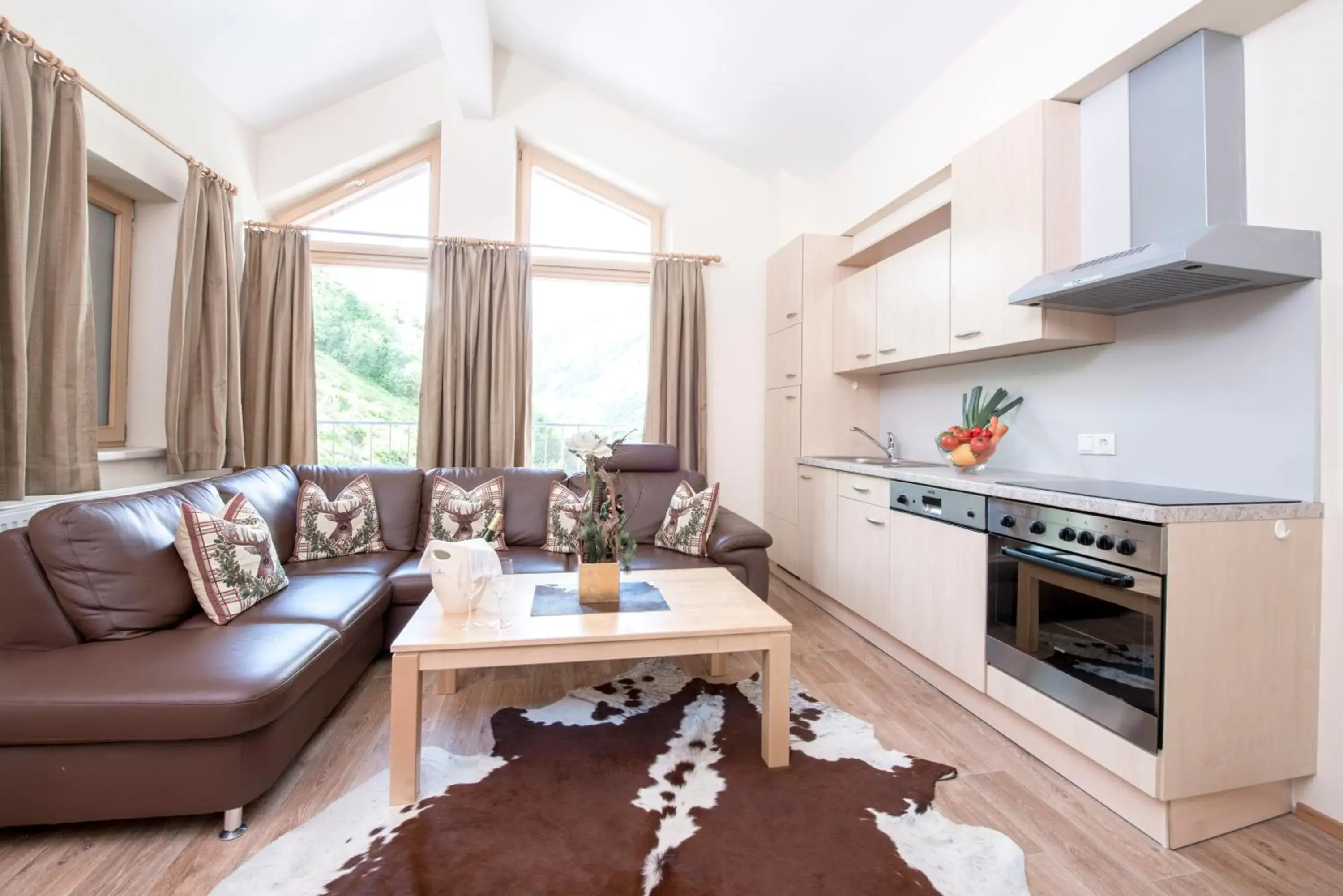 Three-Bedroom Apartment in Hotel Maiensee Three-Bedroom Apartment in Hotel Maiensee