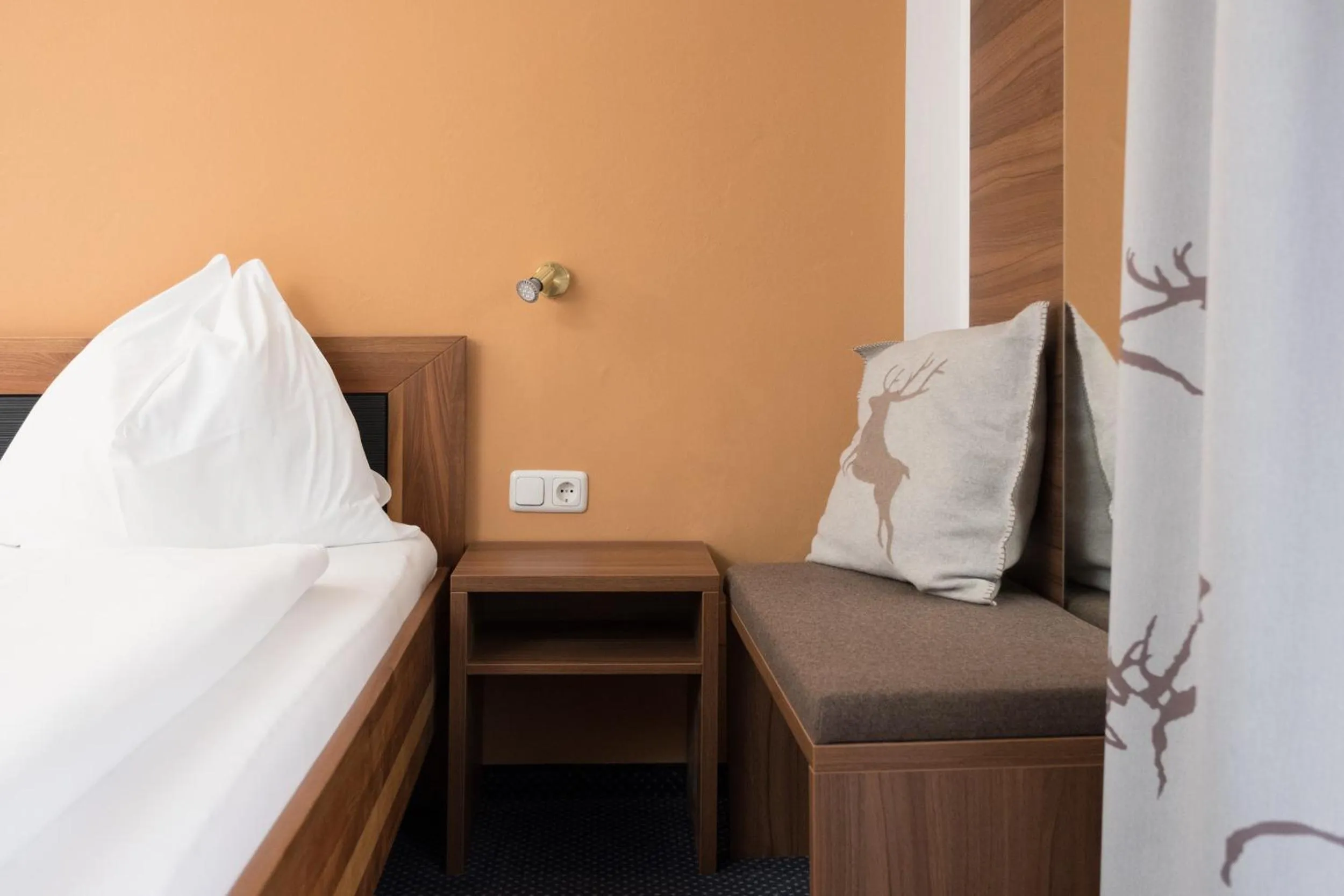 Decorative detail, Bed in Pension Irlingerhof