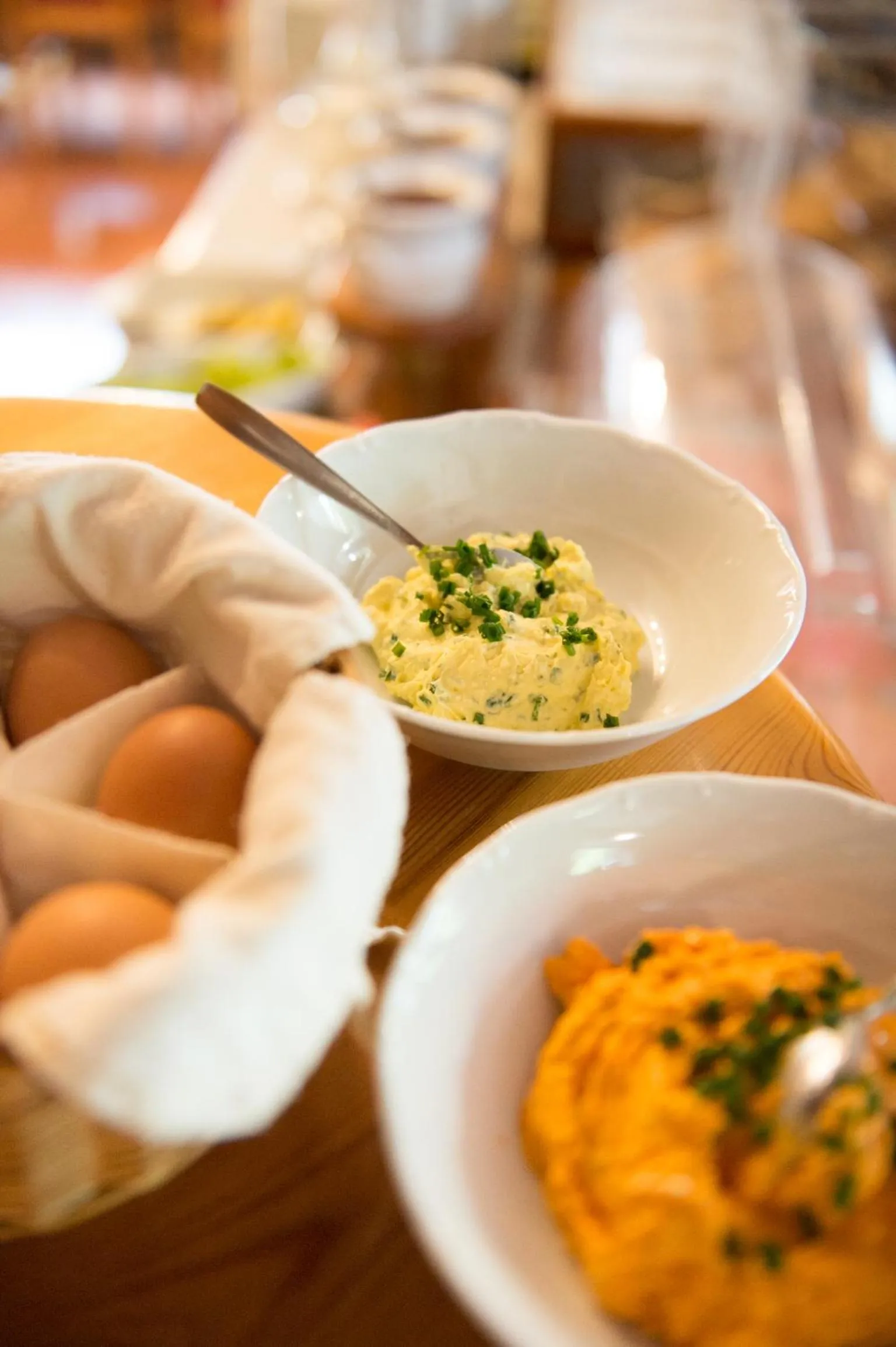 Buffet breakfast in Pension Irlingerhof