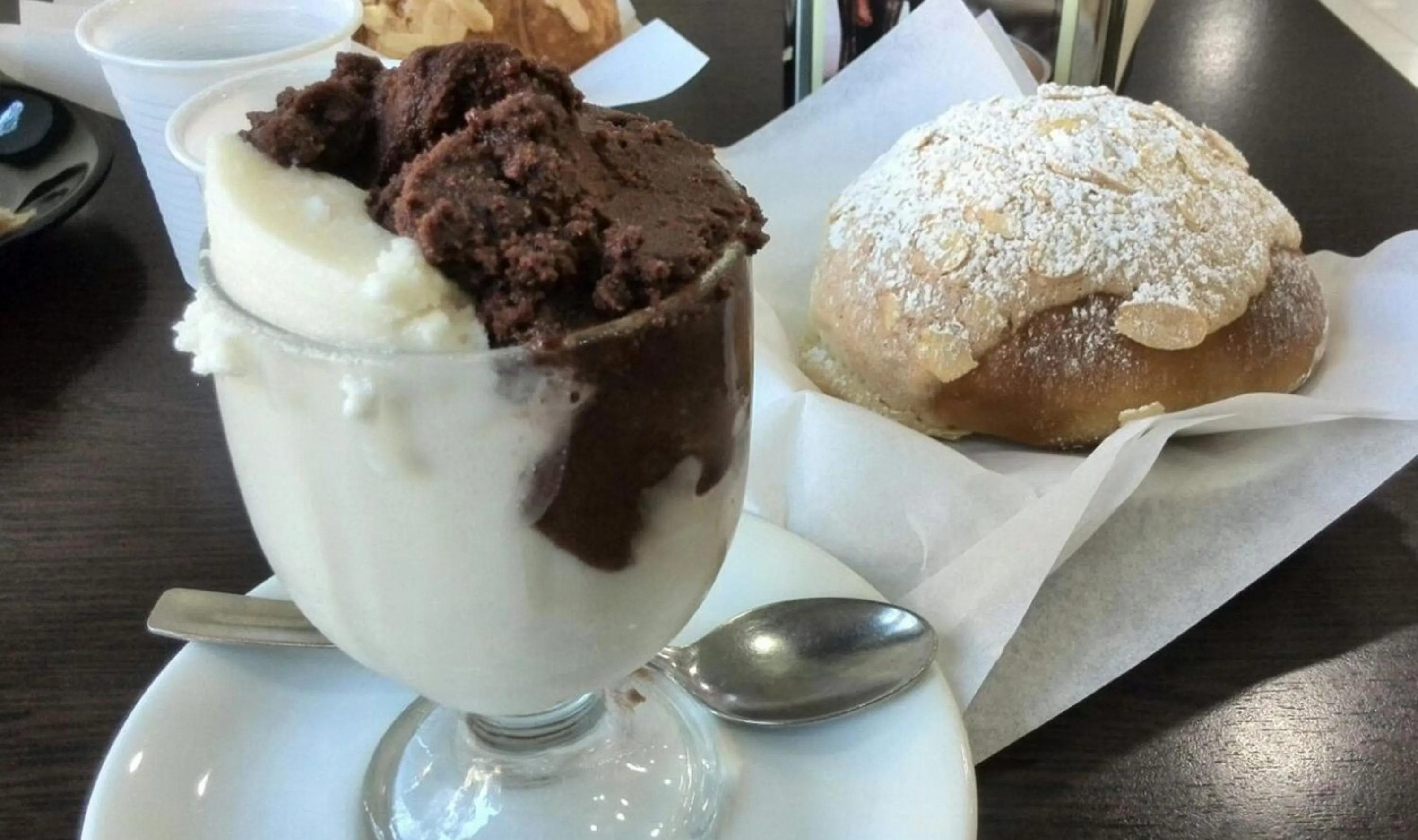 Food and drinks in Villa Feluchia Tra Il Mare E Il Vulcano