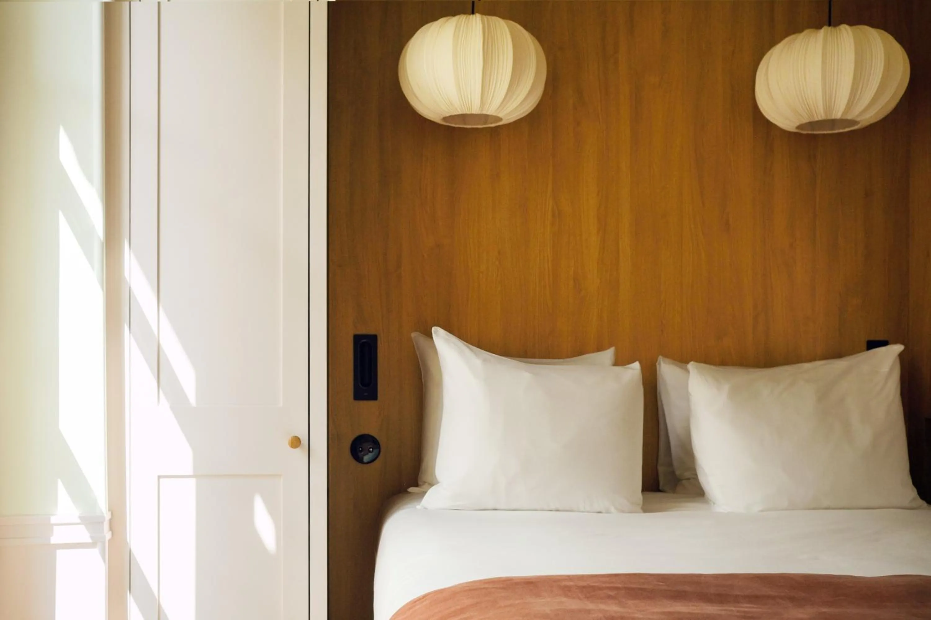 Bedroom, Bed in Hôtel Casimir