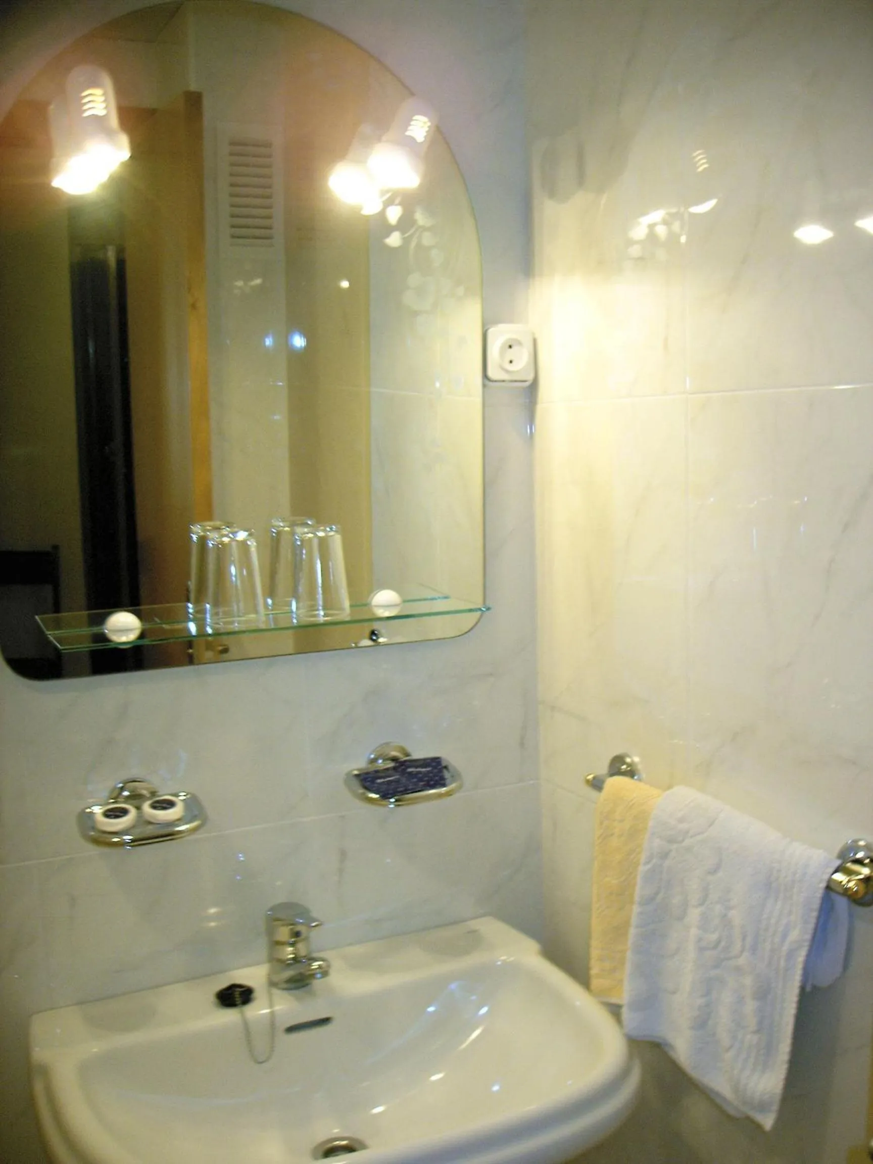 Bathroom in Hotel La Parra