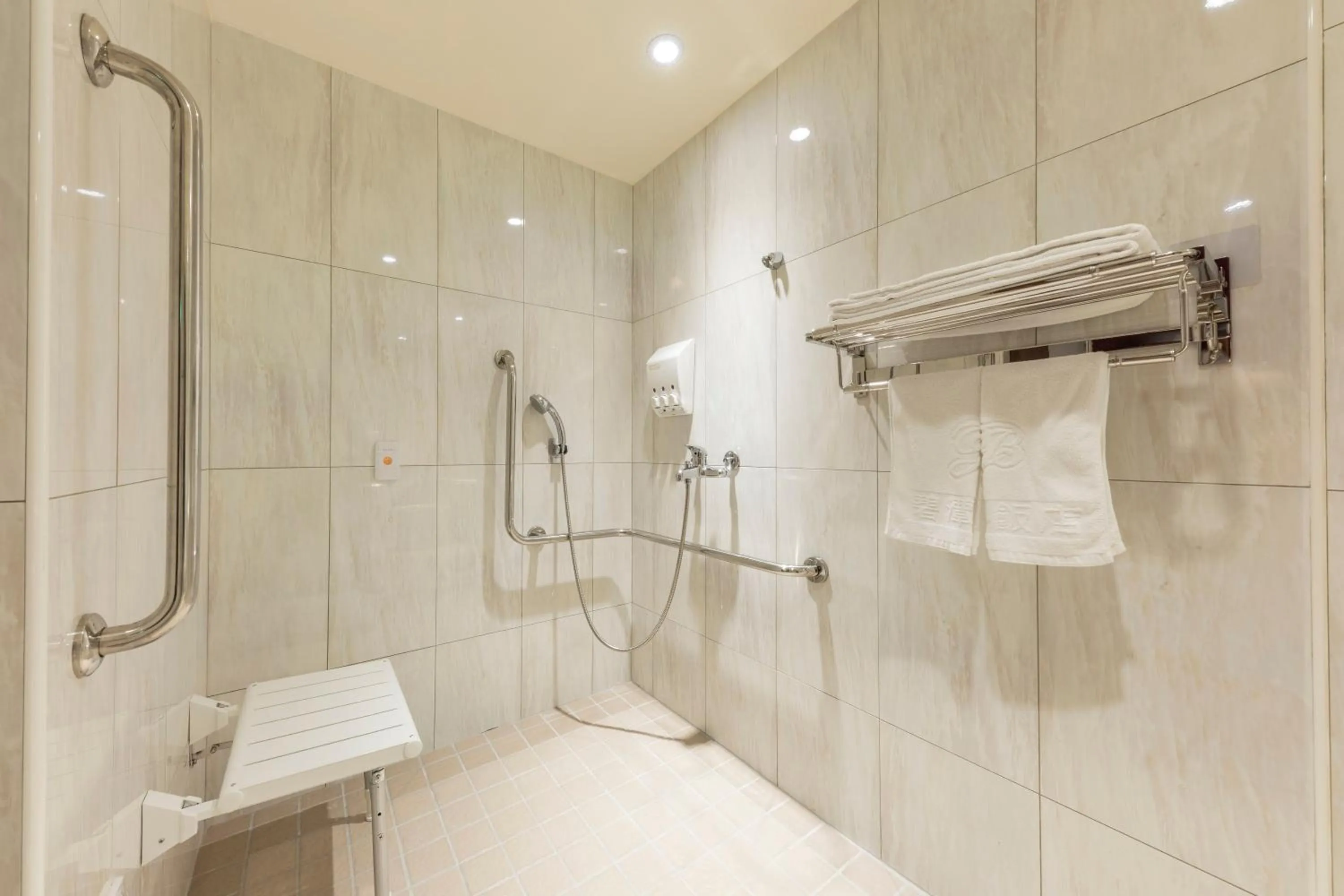 Shower in Bitan Hotel