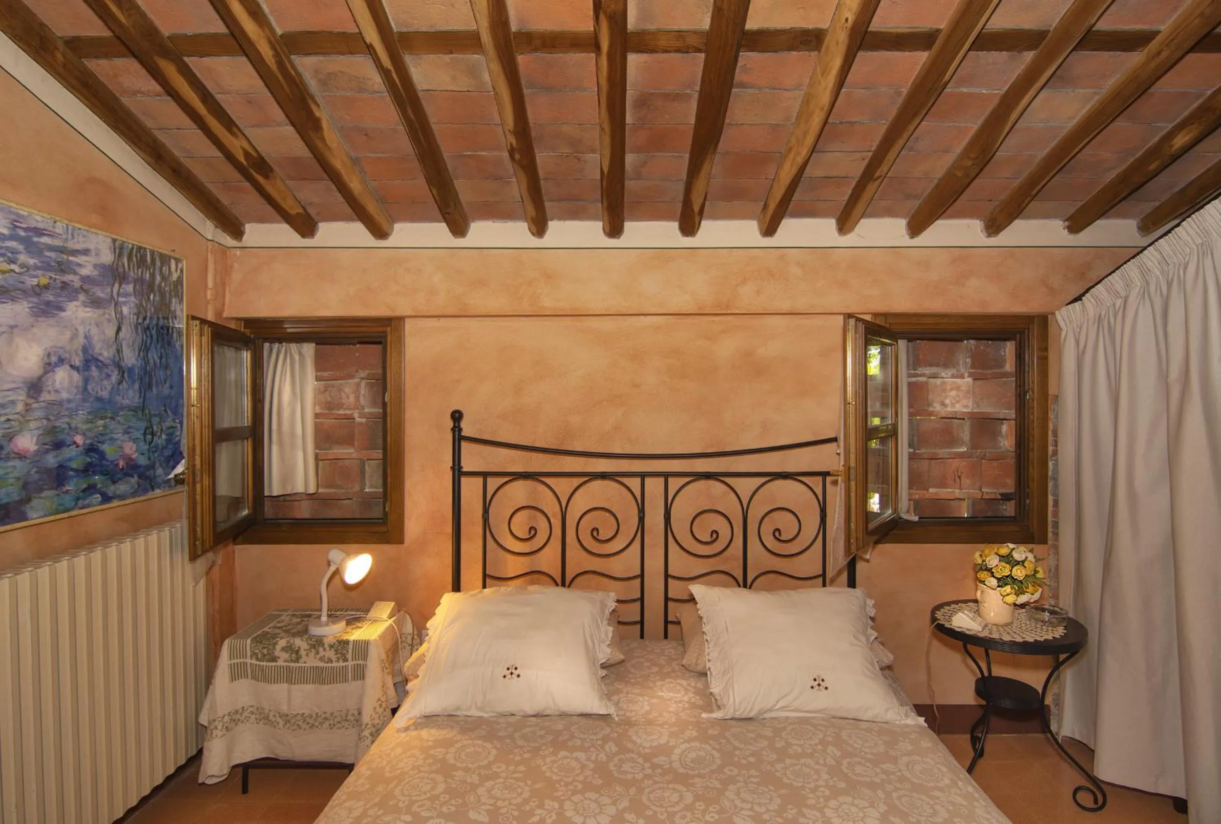 Bed in Tenuta San Giovanni Lucca