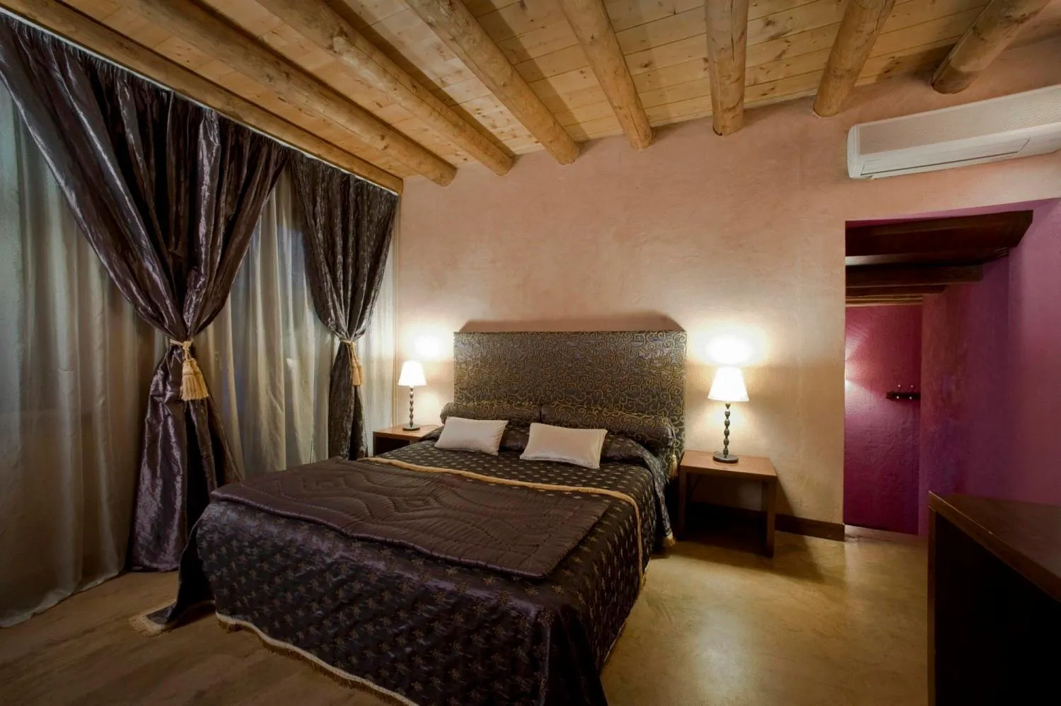 Photo of the whole room, Bed in Casa Magnani