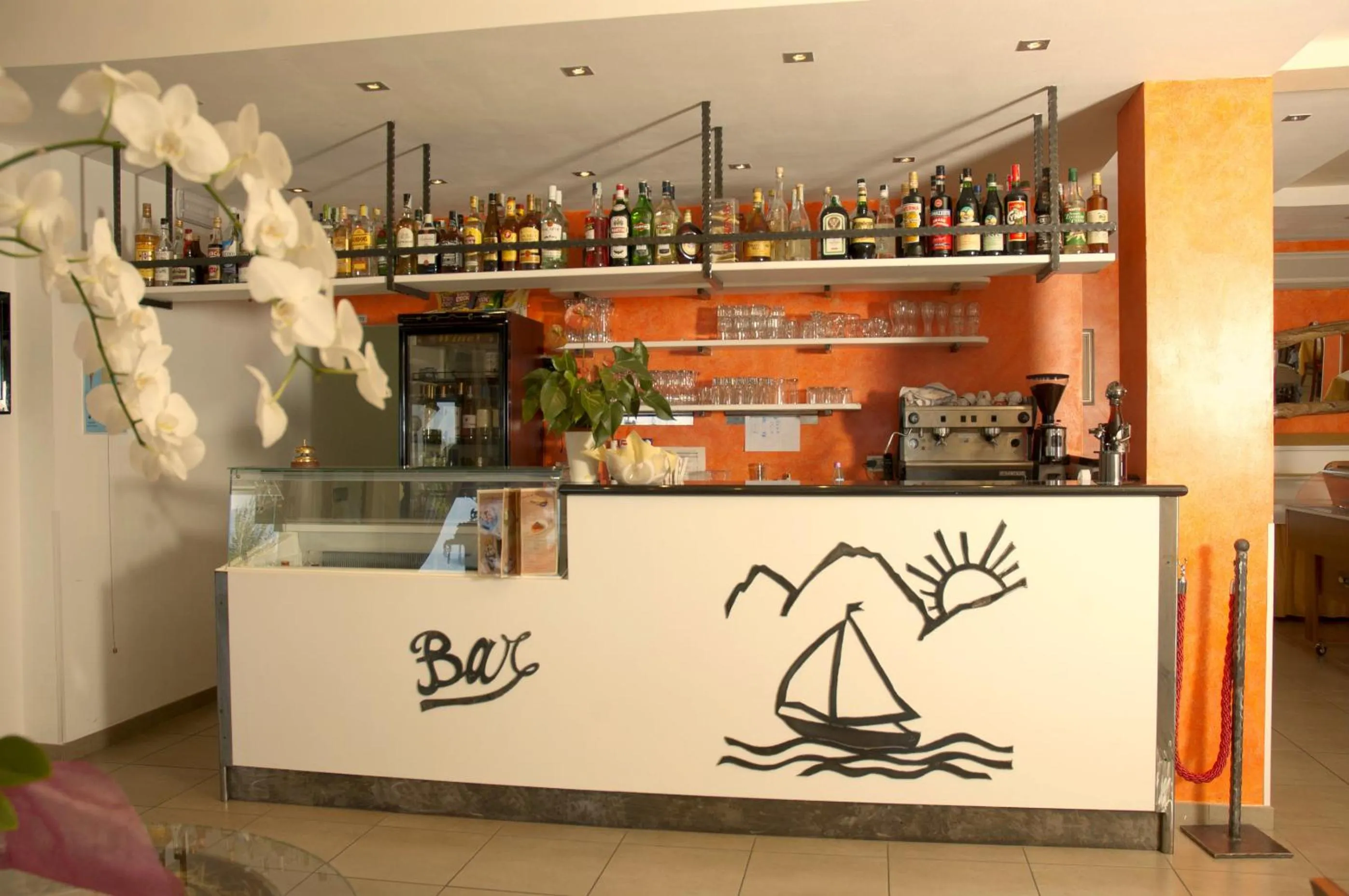 Restaurant/places to eat in Hotel Merano