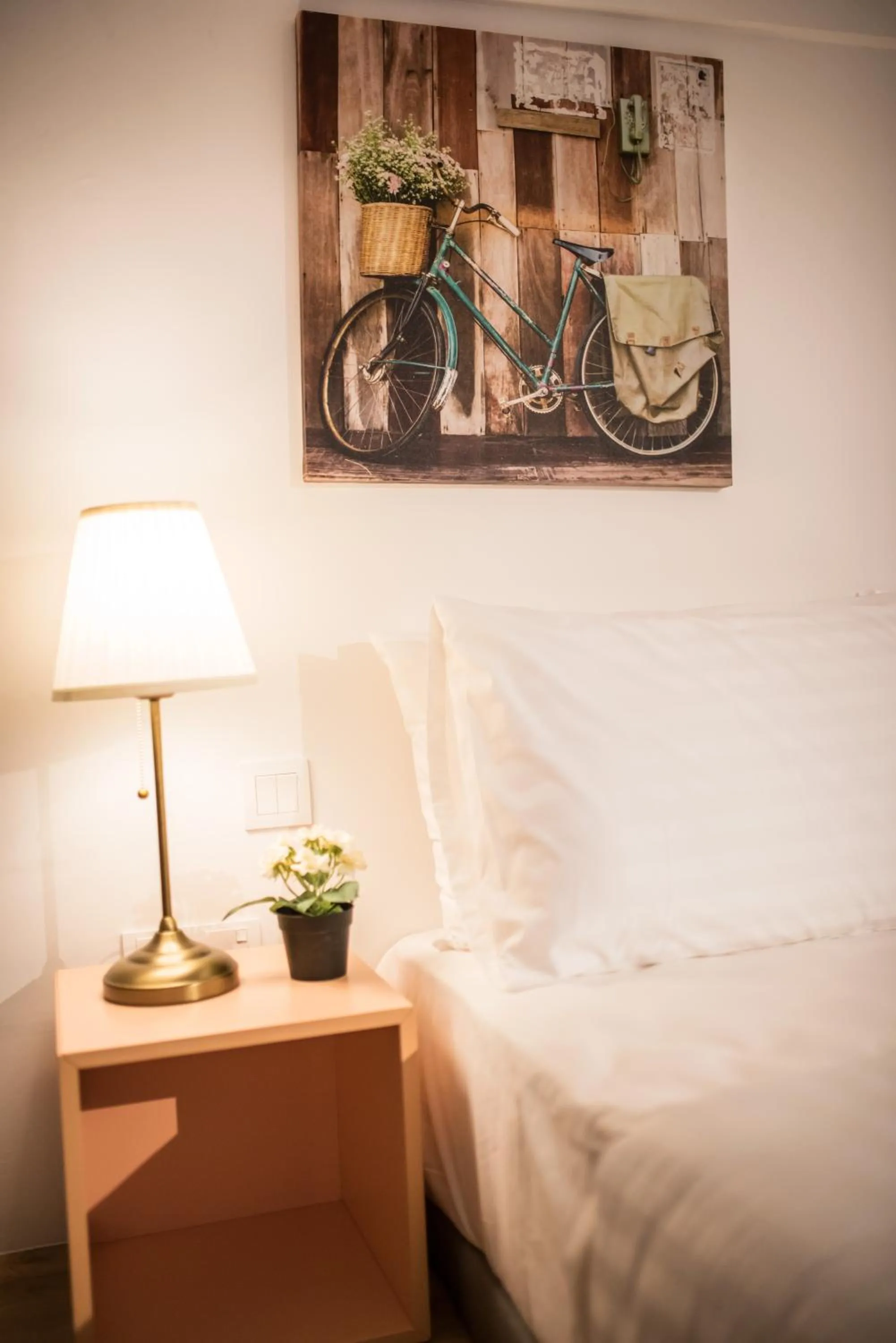 Bedroom, Bed in KL Sentral Bangsar Suites (EST) by Luxury Suites Asia