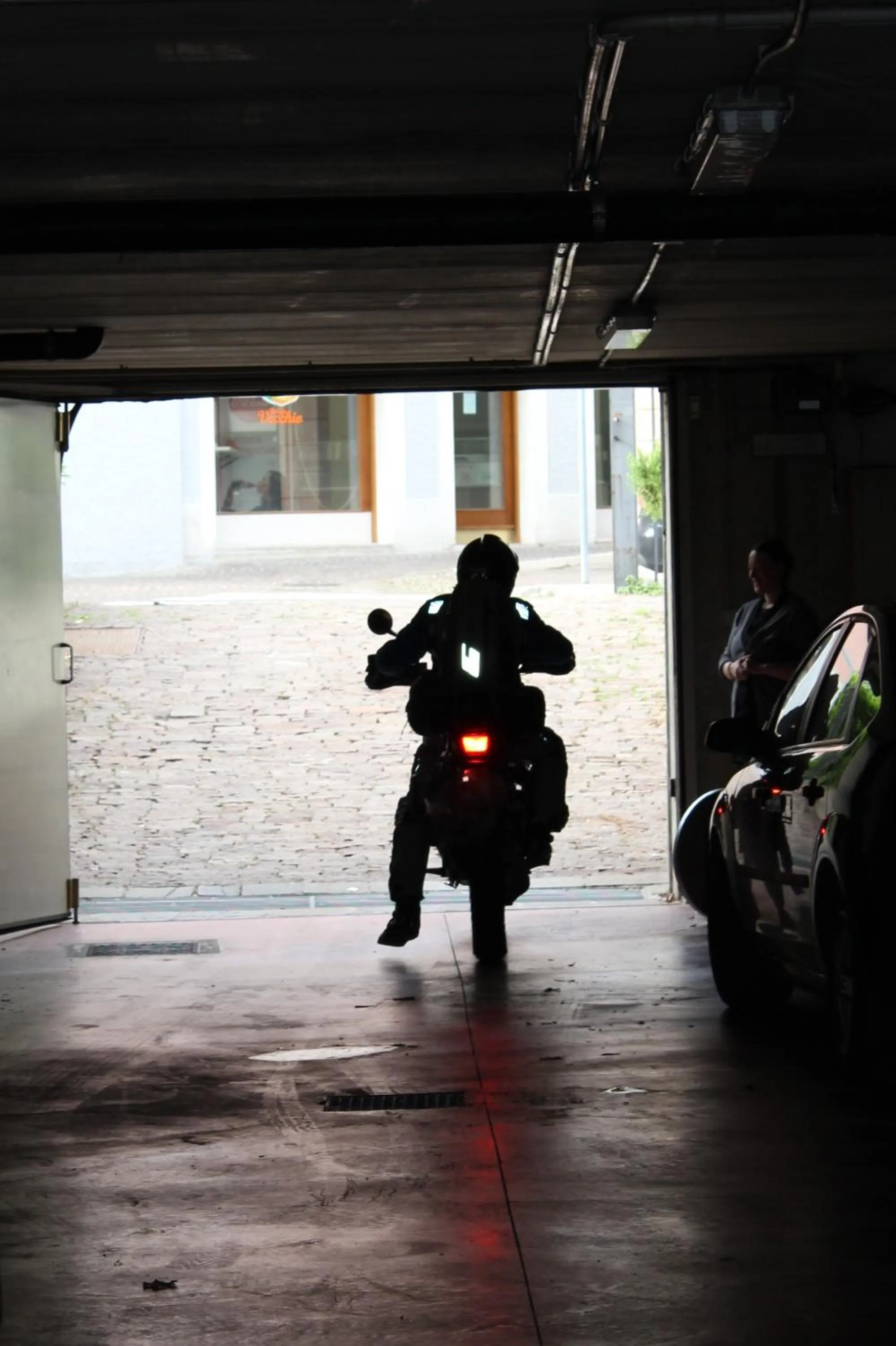 People in Hotel De Nac