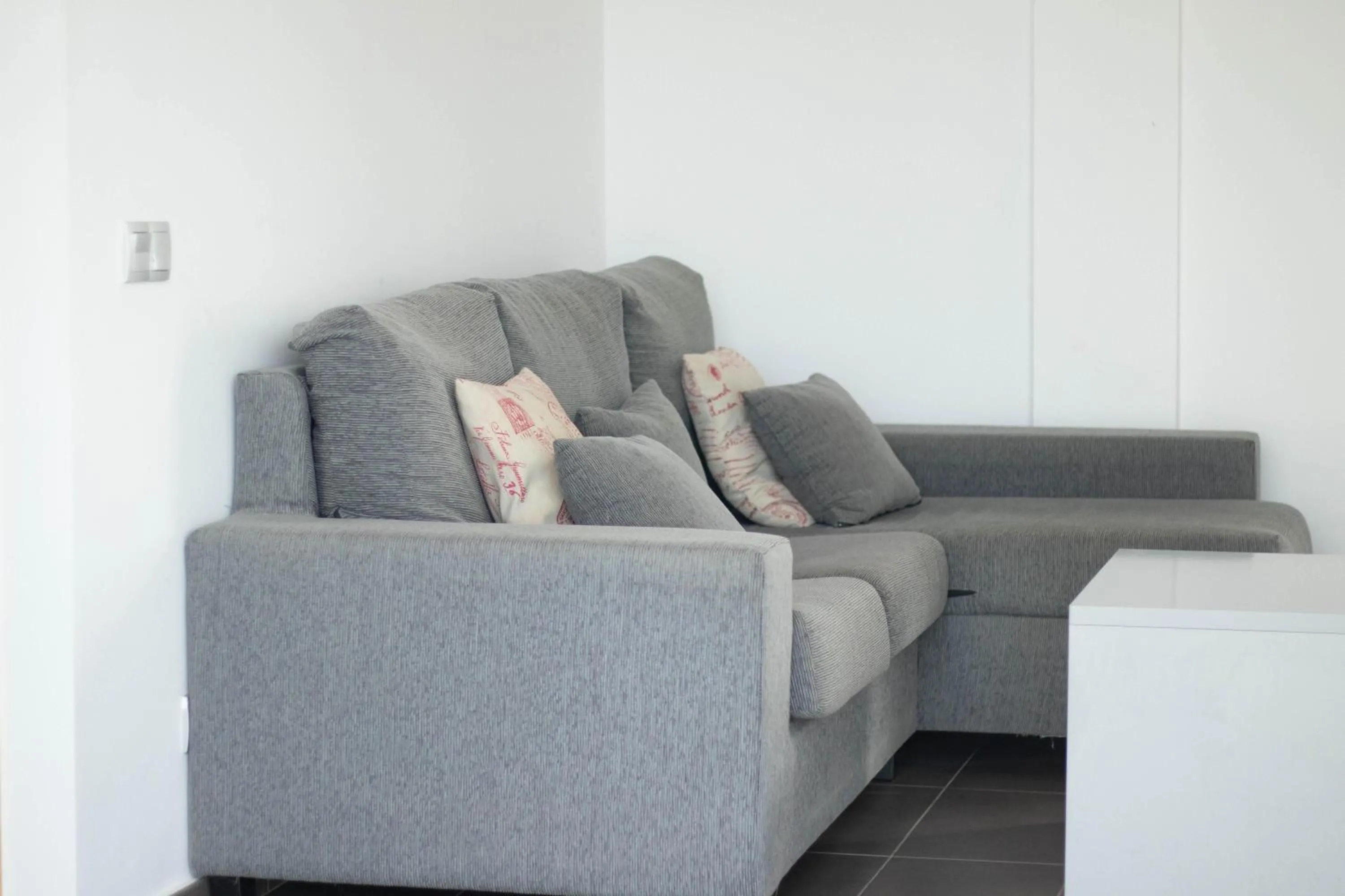 Photo of the whole room in Apartamentos El Palmar