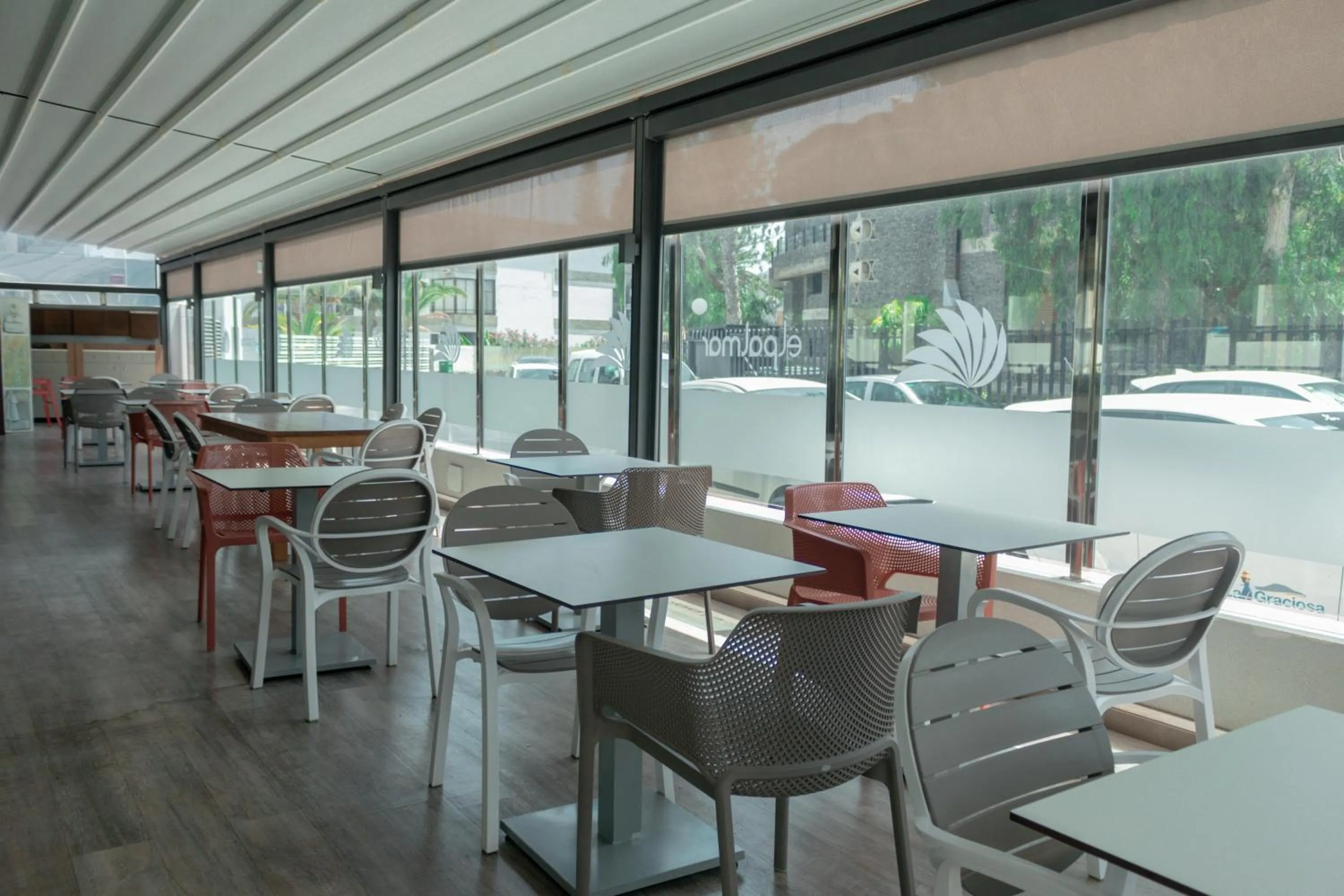 Restaurant/places to eat in Apartamentos El Palmar