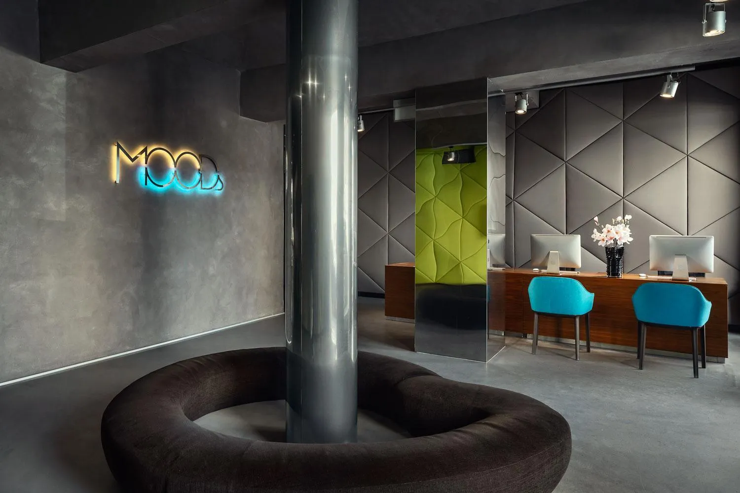 Lobby or reception in MOODs boutique hotel