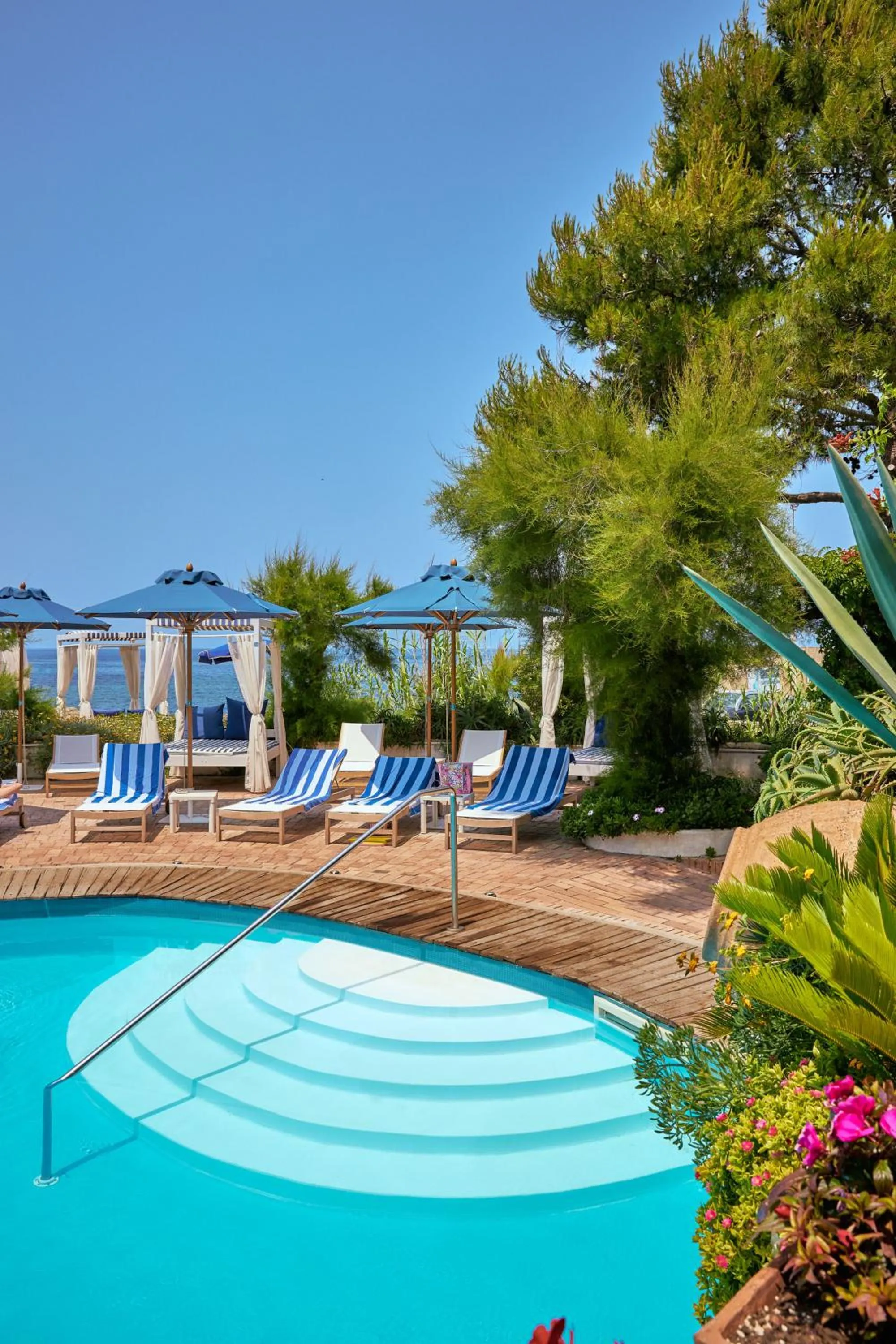 Swimming pool in Approdo Resort Thalasso Spa