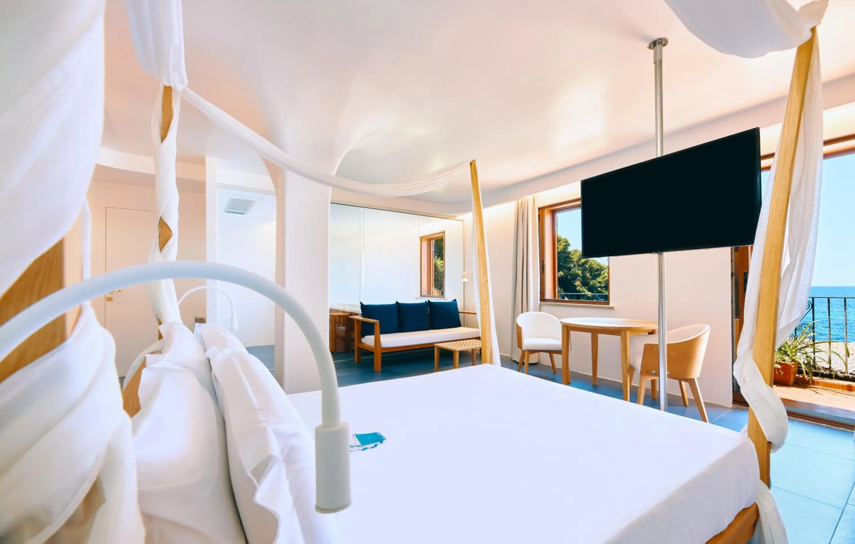 Photo of the whole room, Bed in Approdo Resort Thalasso Spa