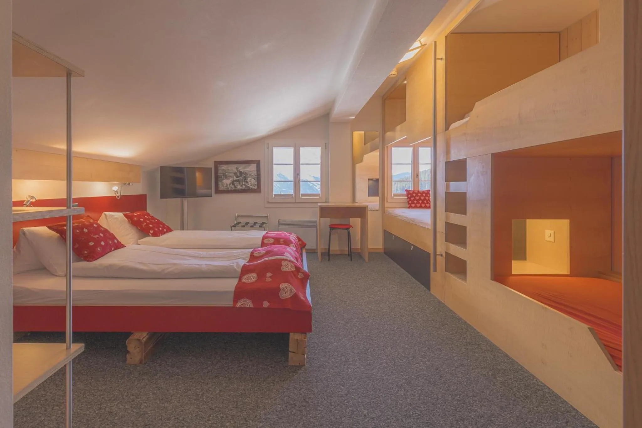 Photo of the whole room, Bed in Alpinhotel Bort