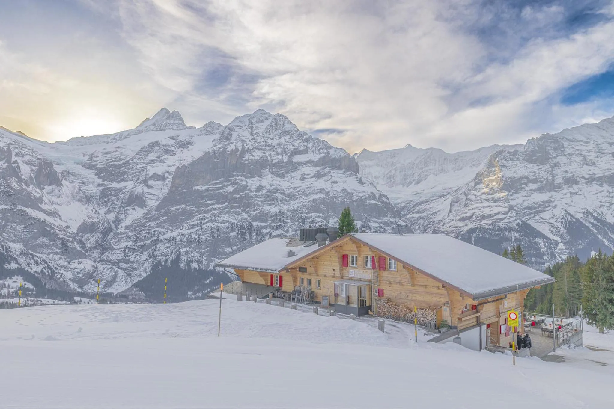 Property building in Alpinhotel Bort