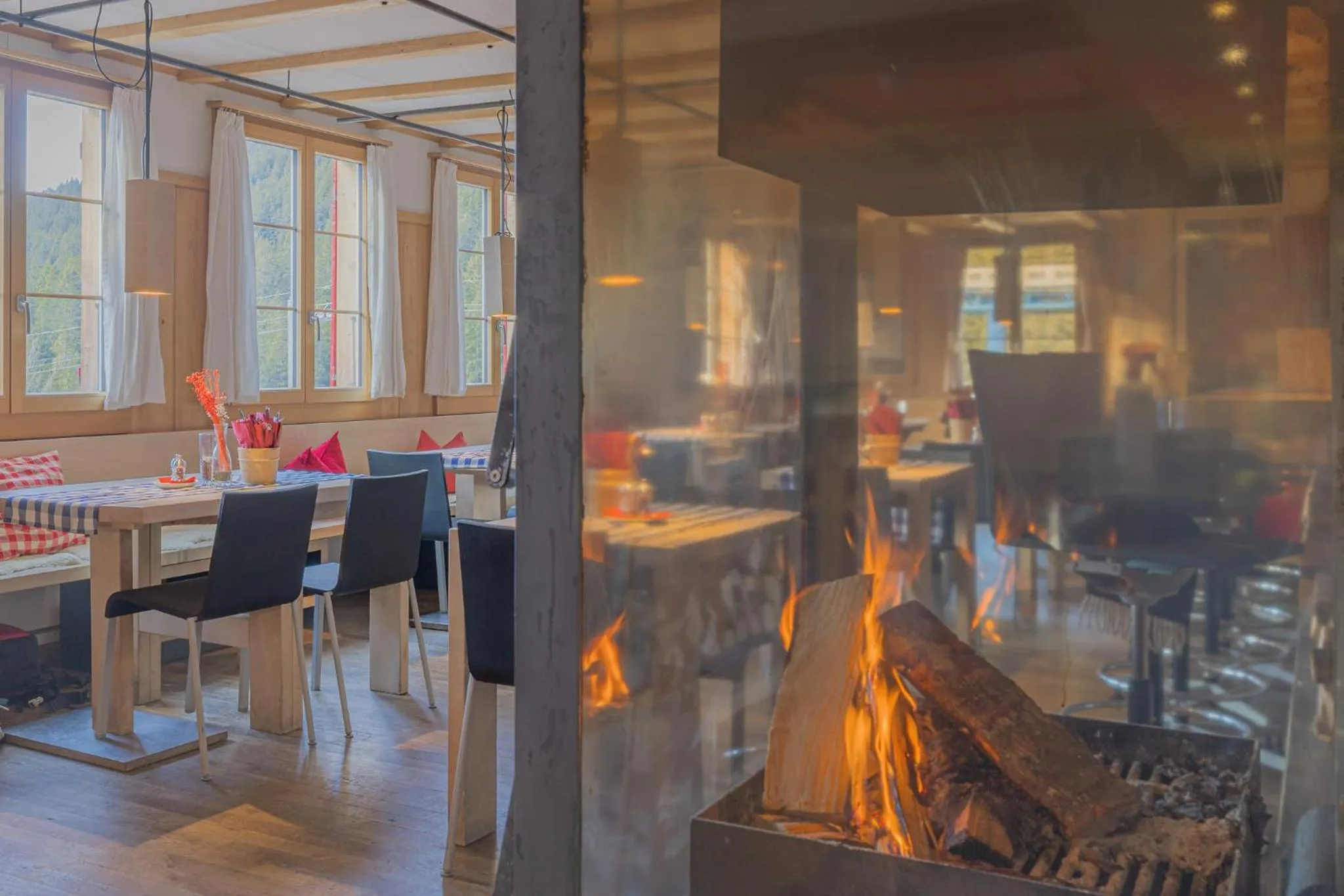 Restaurant/places to eat in Alpinhotel Bort