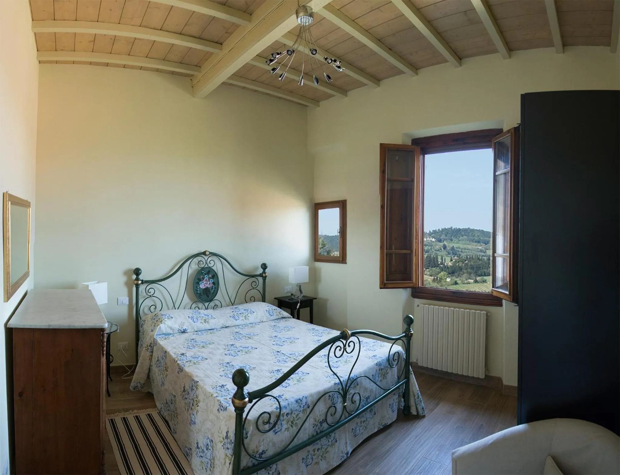 Photo of the whole room, Bed in Il balcone di Rina