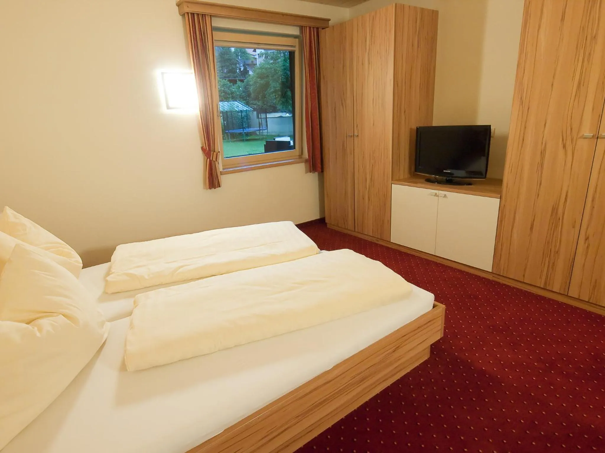 Bedroom, Bed in Hotel 3 Mohren