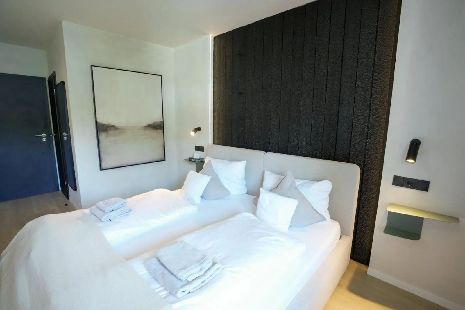 Bed in Hotel Weinhaus Kreuter