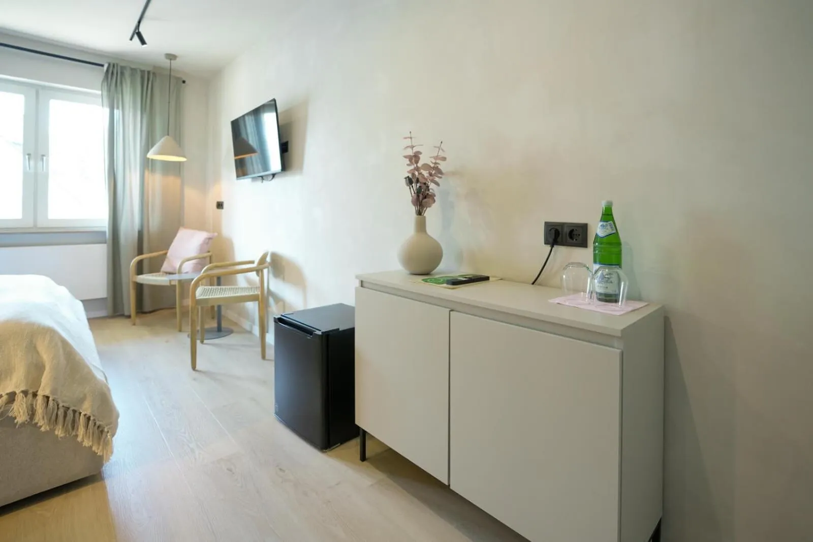 Bed in Hotel Weinhaus Kreuter