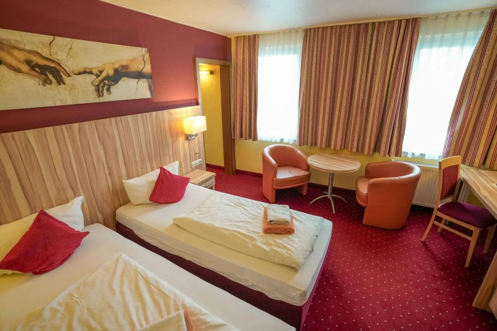 Bed in Hotel Weinhaus Kreuter