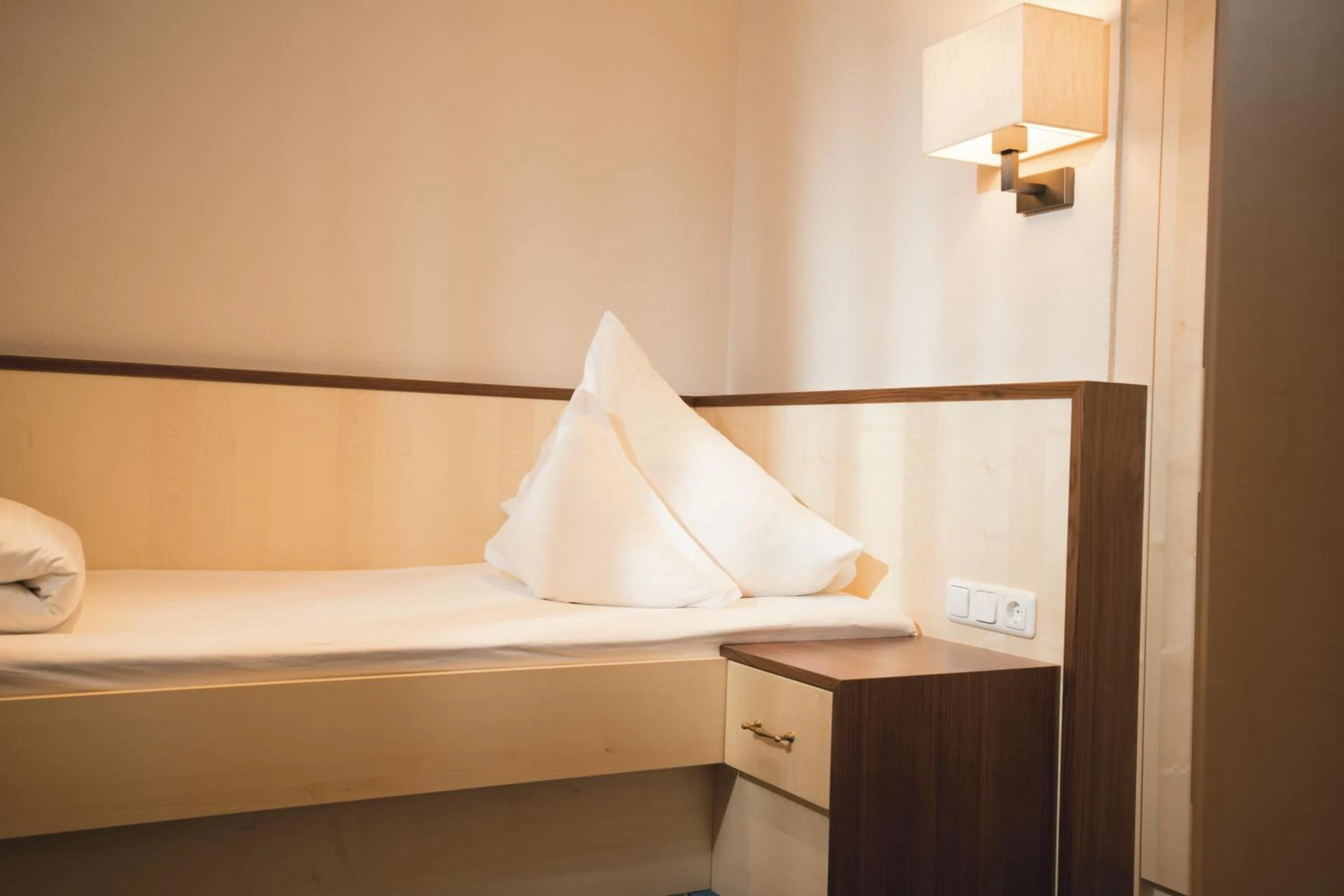 Bedroom, Bed in Hotel Gasthof Schöpf