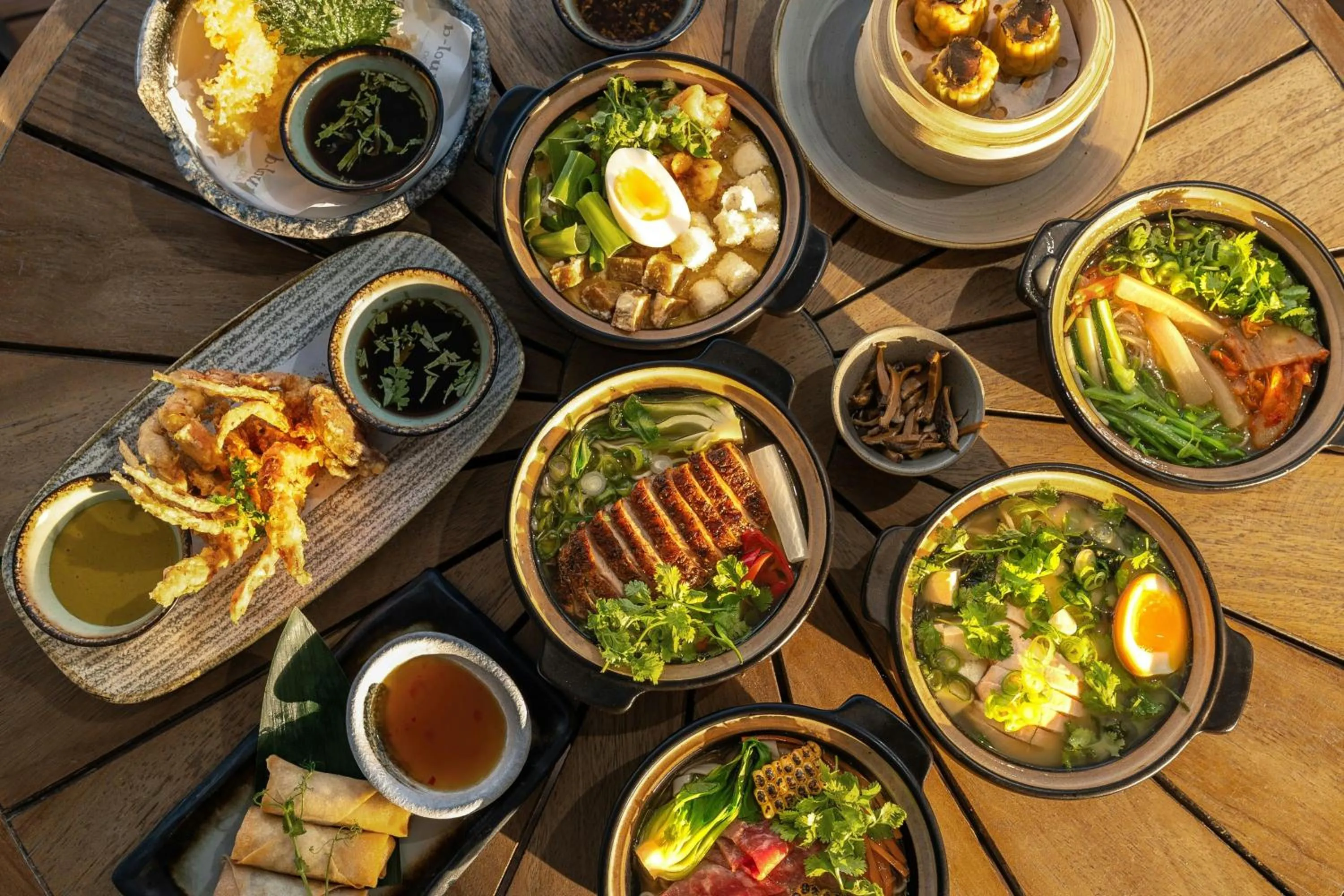 Lounge or bar in The Ritz-Carlton, Doha