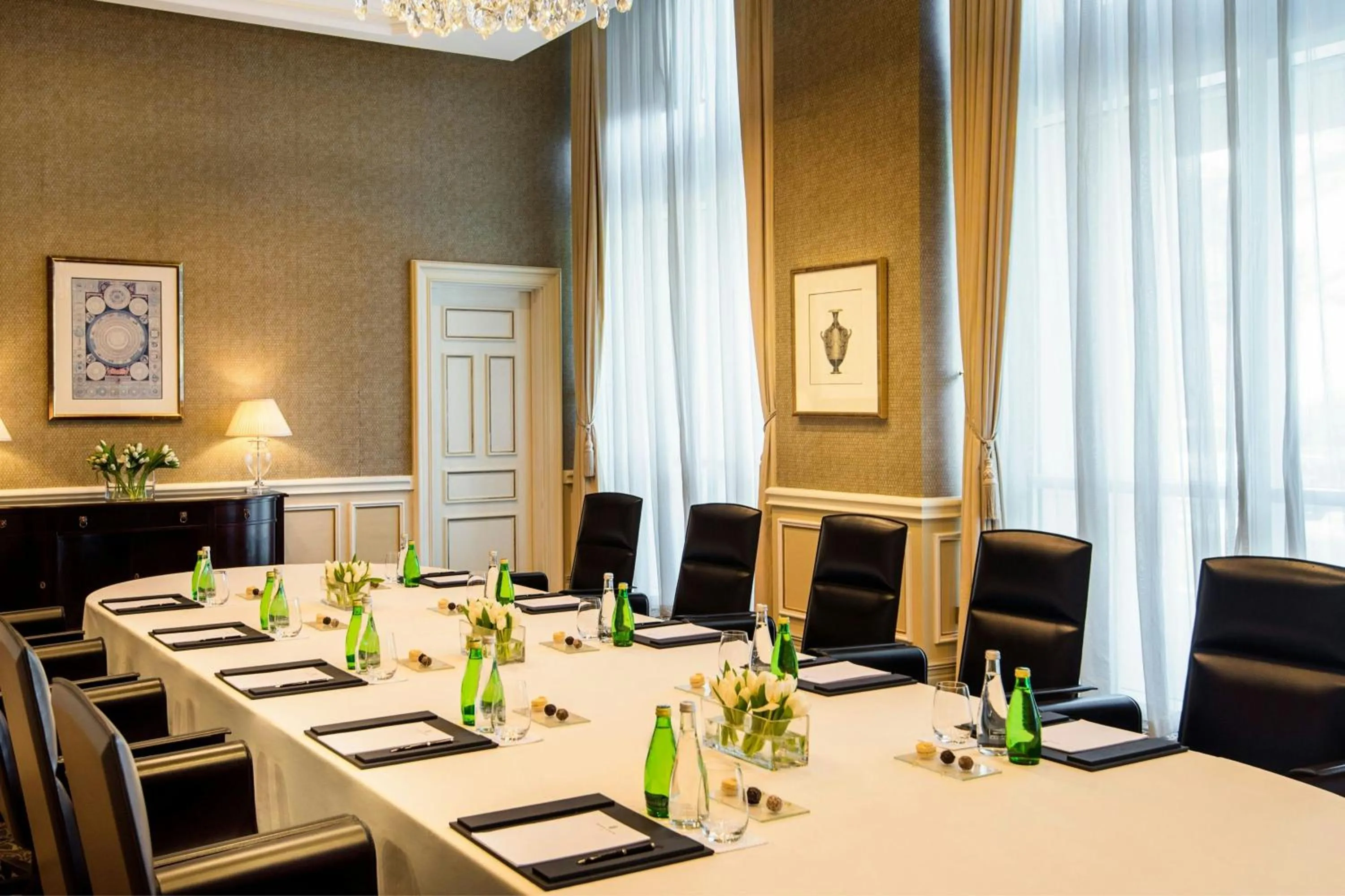 Meeting/conference room in The Ritz-Carlton, Doha