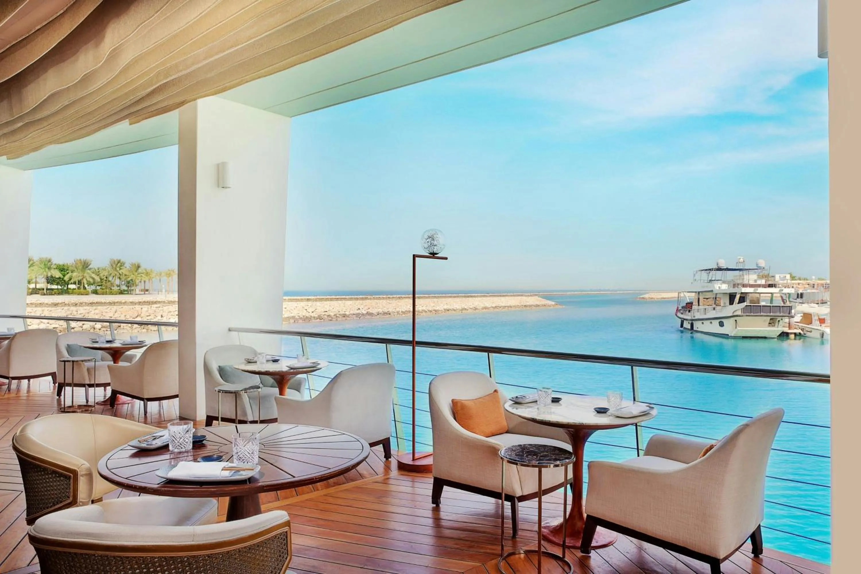 Lounge or bar in The Ritz-Carlton, Doha