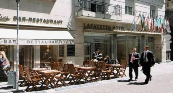 Facade/entrance in Lafayette Hotel