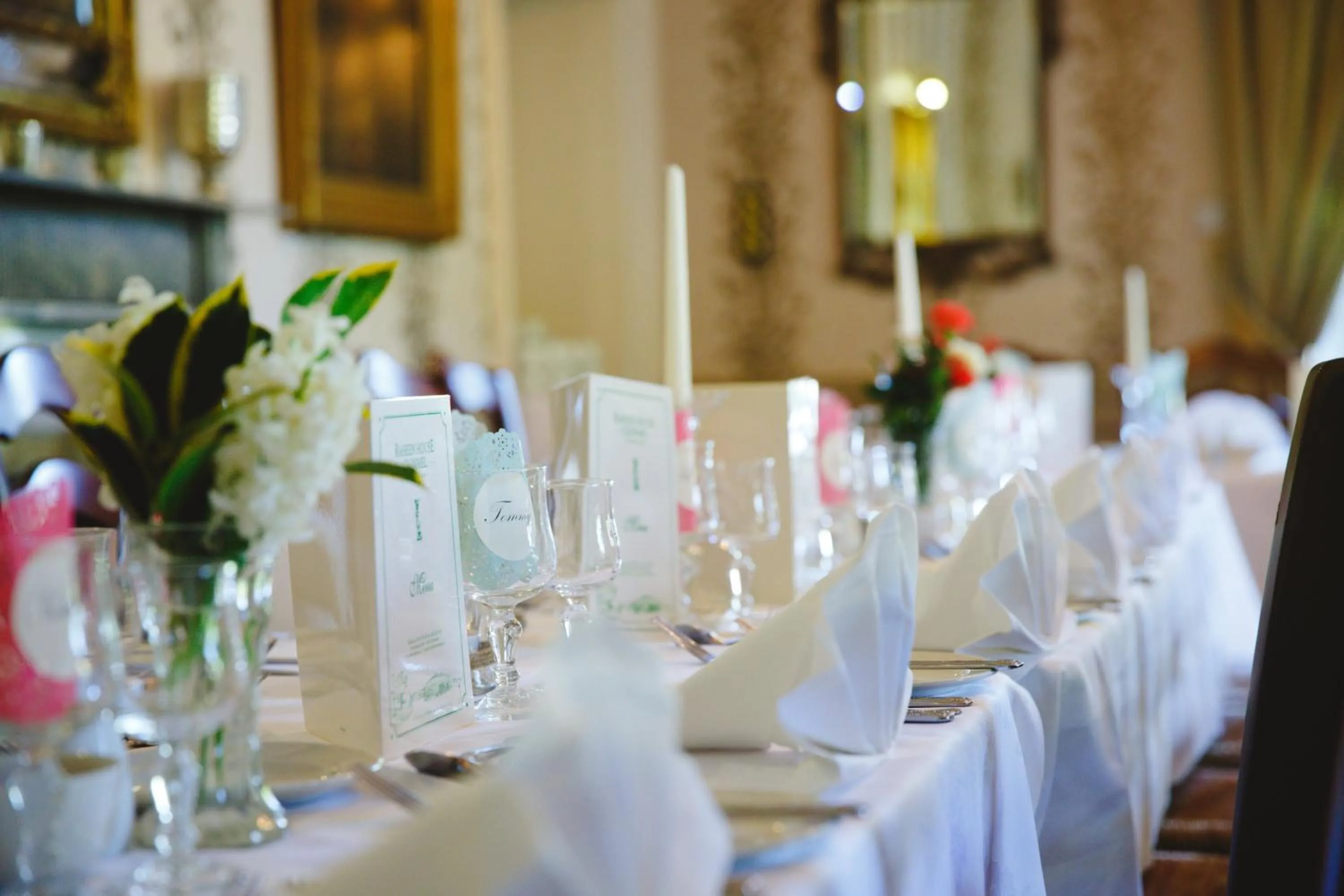 Restaurant/places to eat in Raheen House Hotel