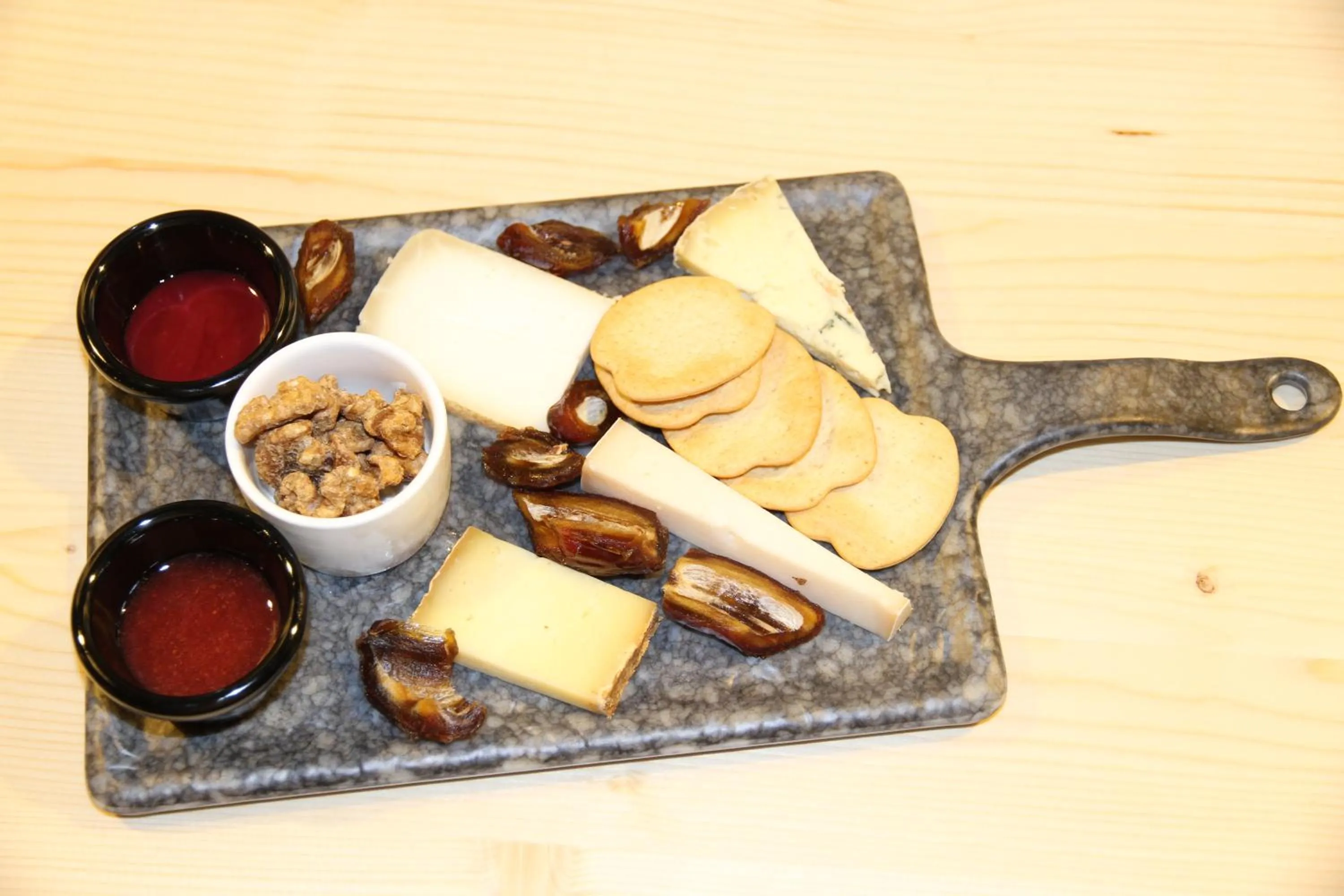 Restaurant/places to eat in Hotel Val Convention