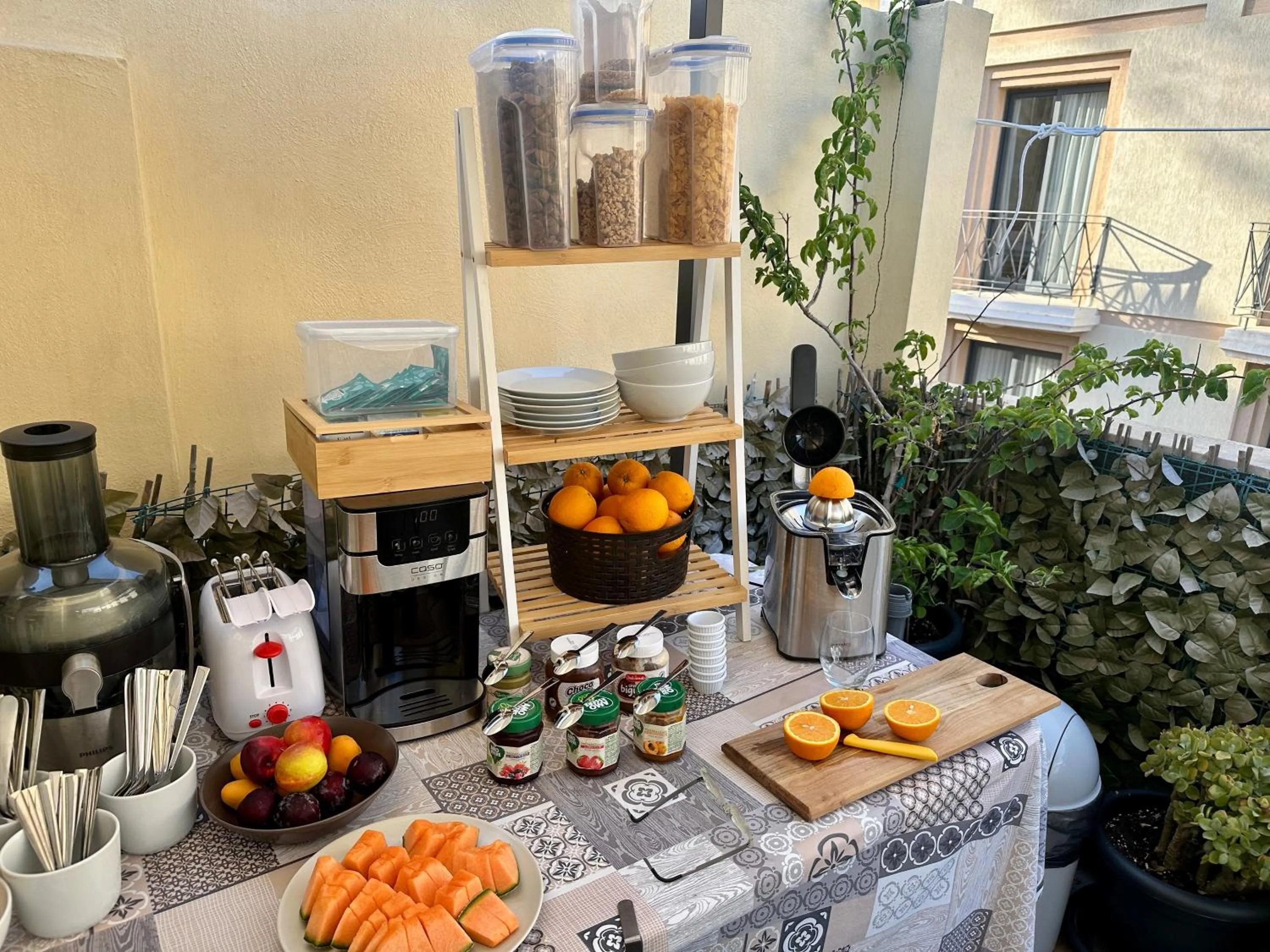 Coffee/tea facilities in Backstage Boutique Music Themed Townhouse