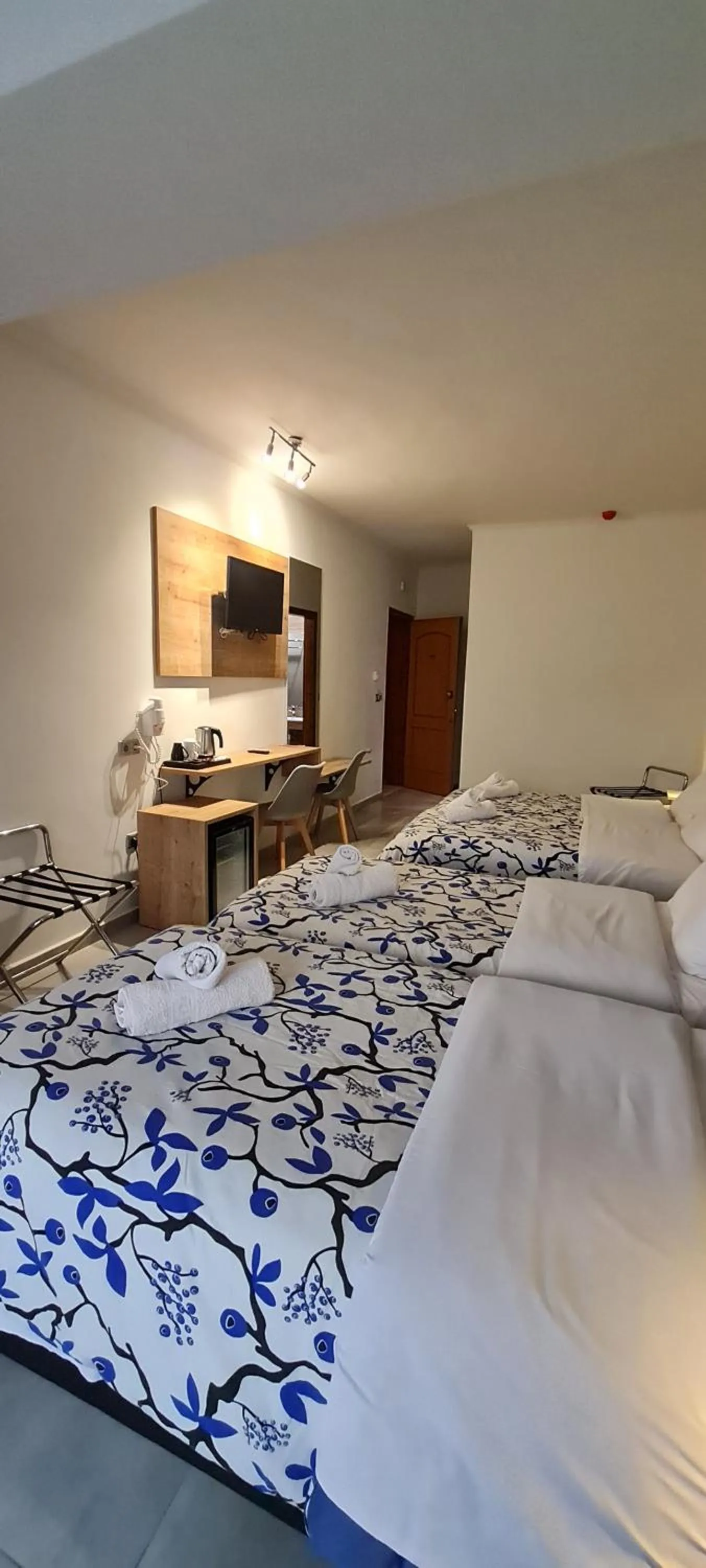 Bedroom, Bed in Alexiou Hotel