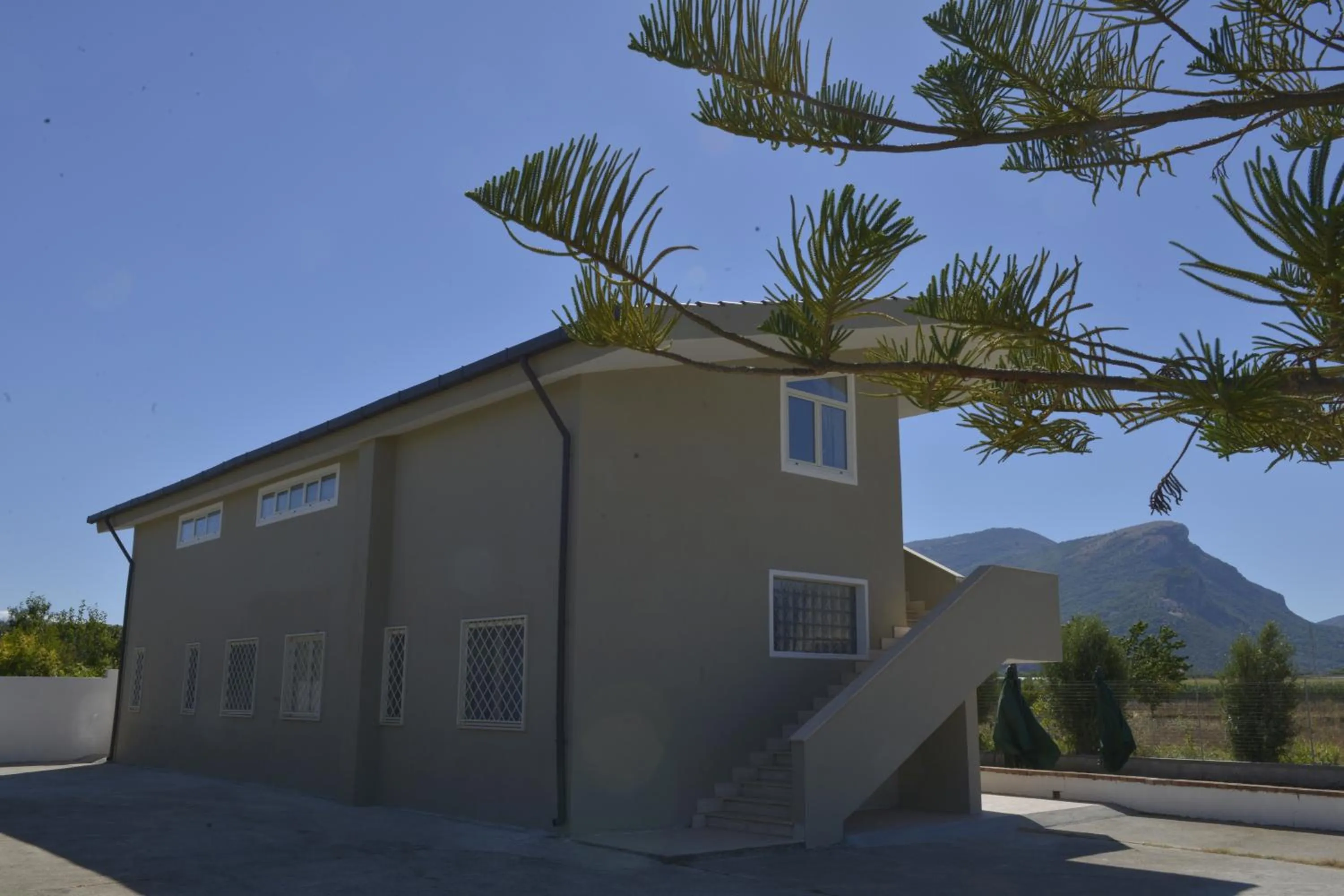 Property building in Villa Theresa