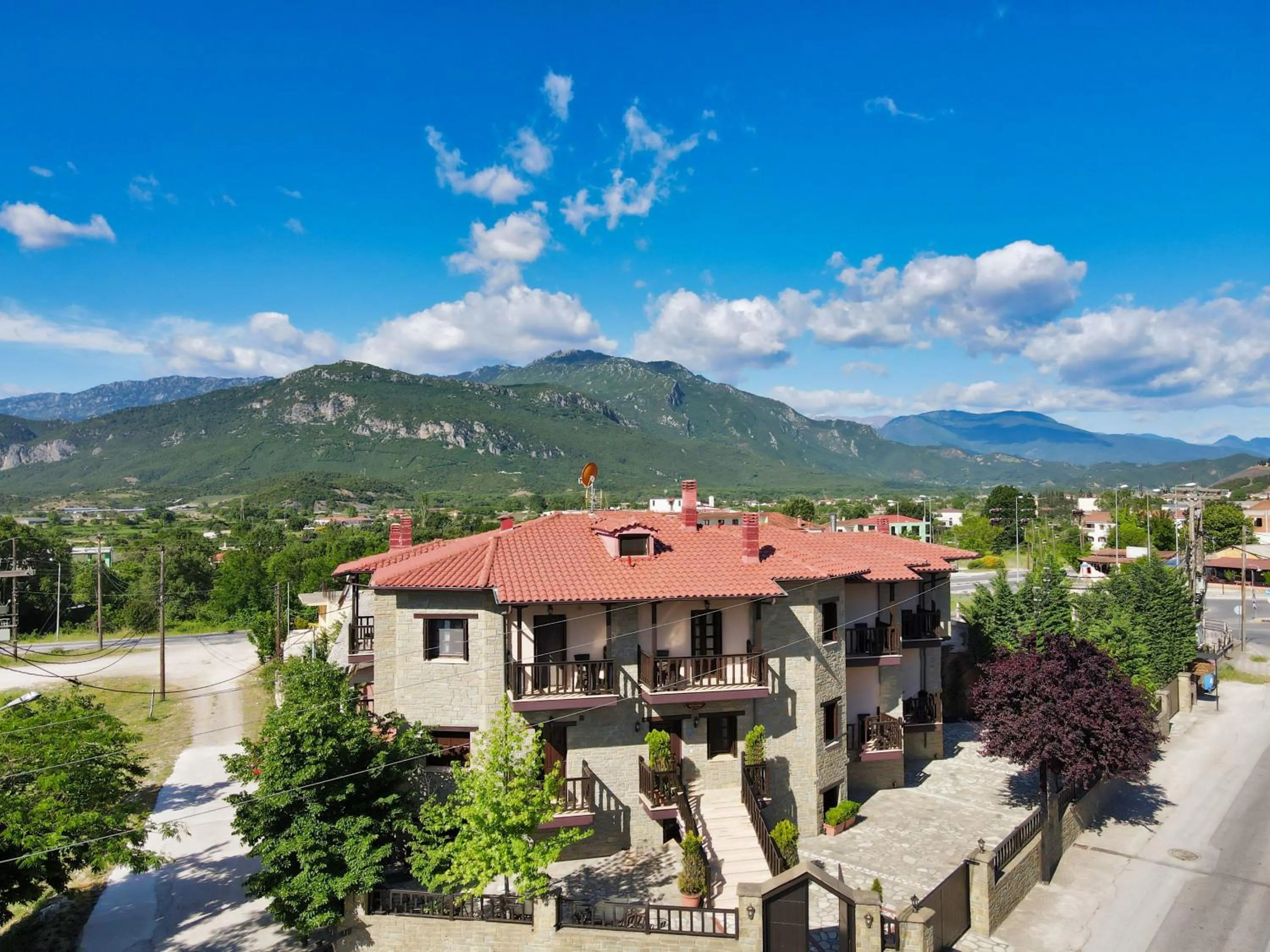 Property building in Guesthouse Iridanos