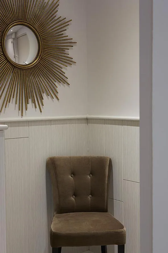 Facade/entrance in The Originals Hôtel Le Cise Restaurant Chambres et Suites