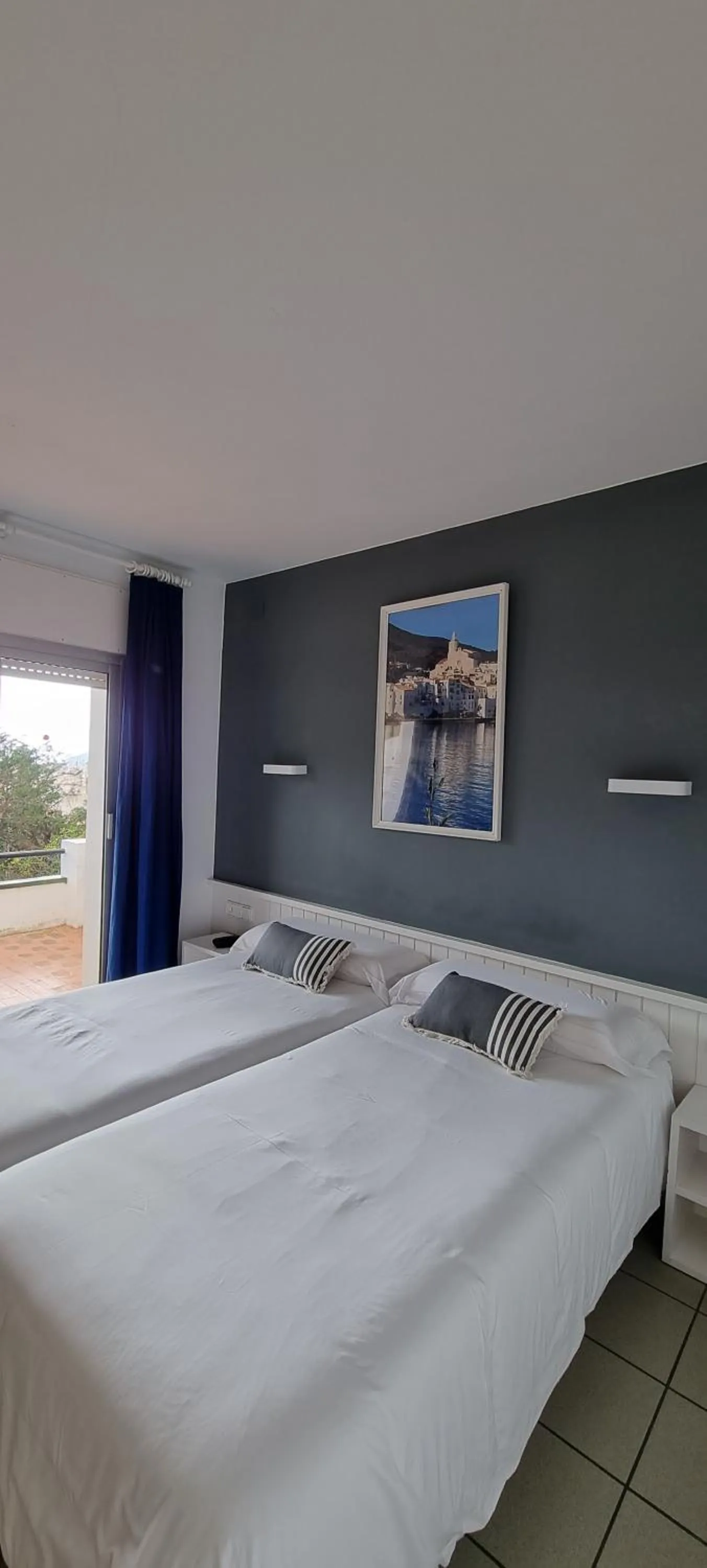 Photo of the whole room, Bed in Hotel S´Aguarda