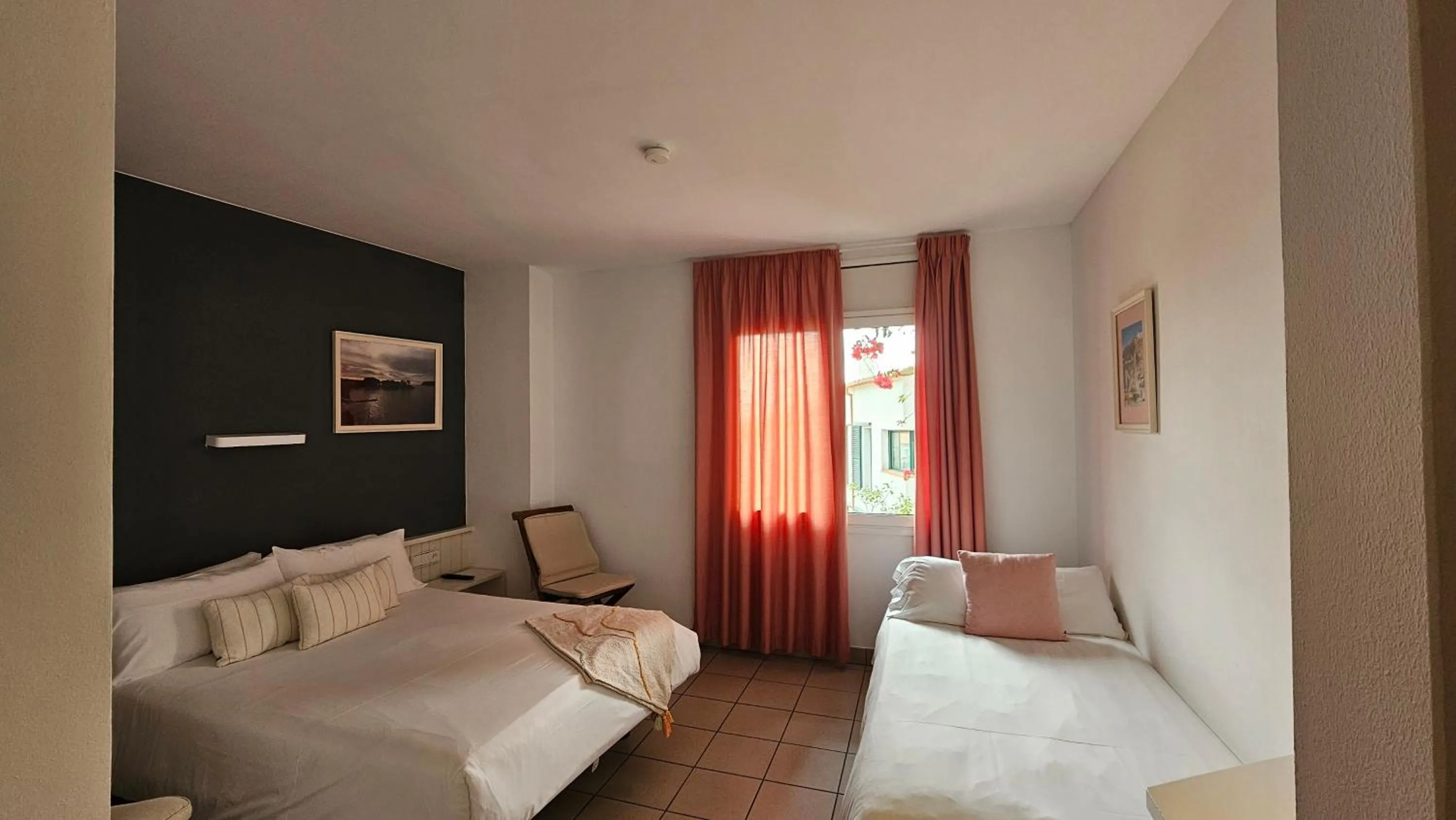 Bed in Hotel S´Aguarda