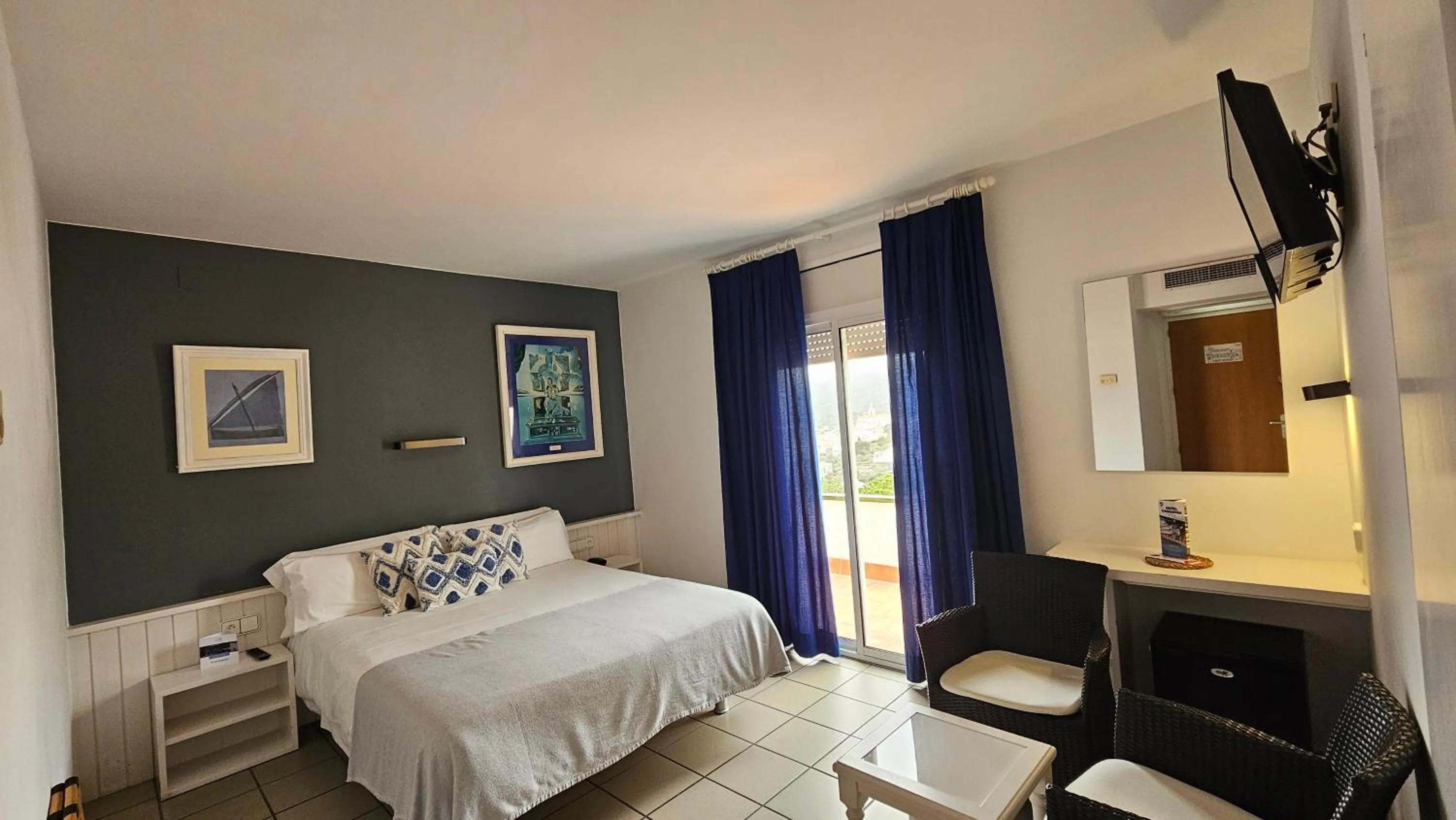 Bed in Hotel S´Aguarda