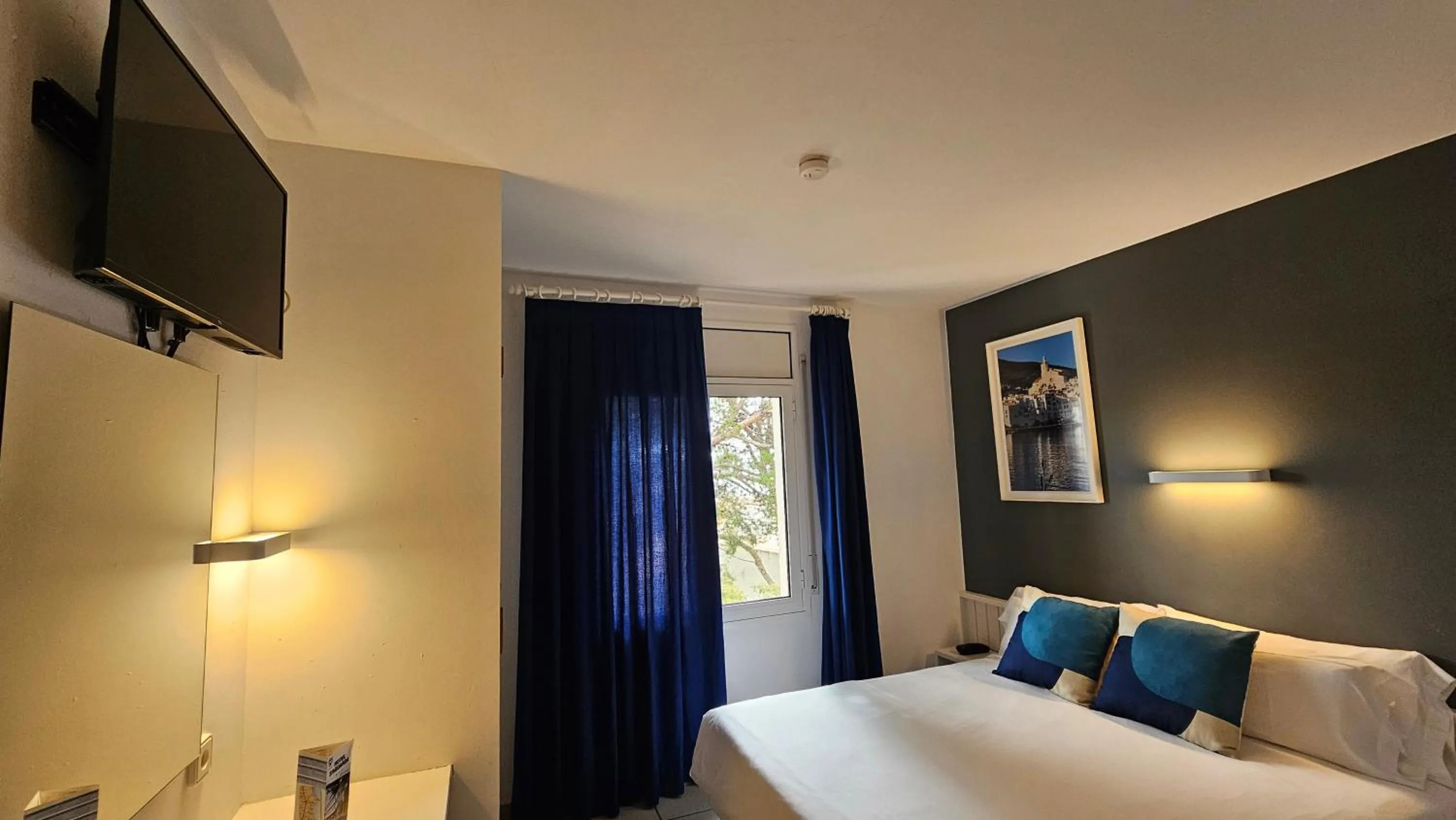 Bed in Hotel S´Aguarda