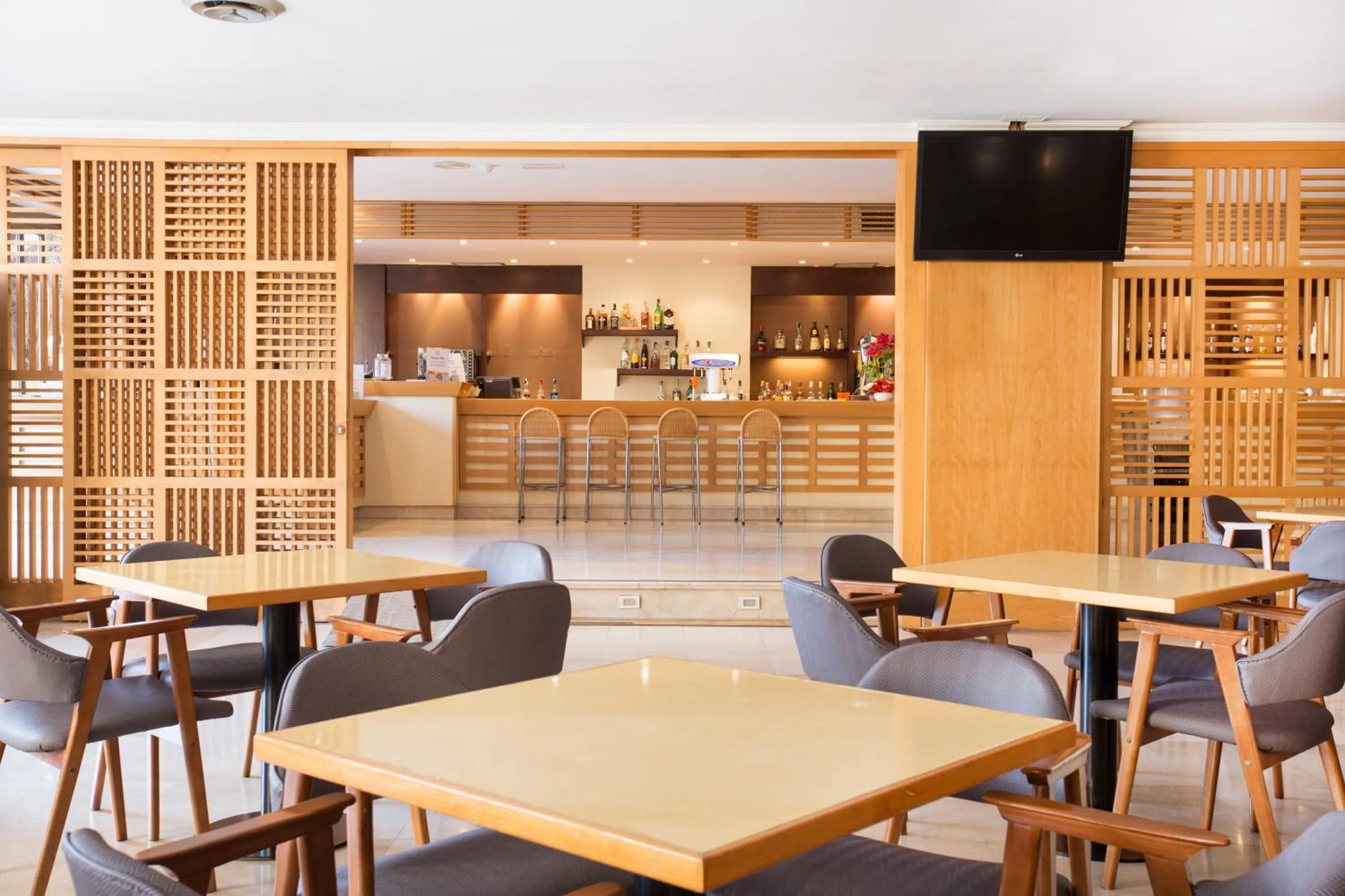 Lounge or bar in Be Live Adults Only Tenerife