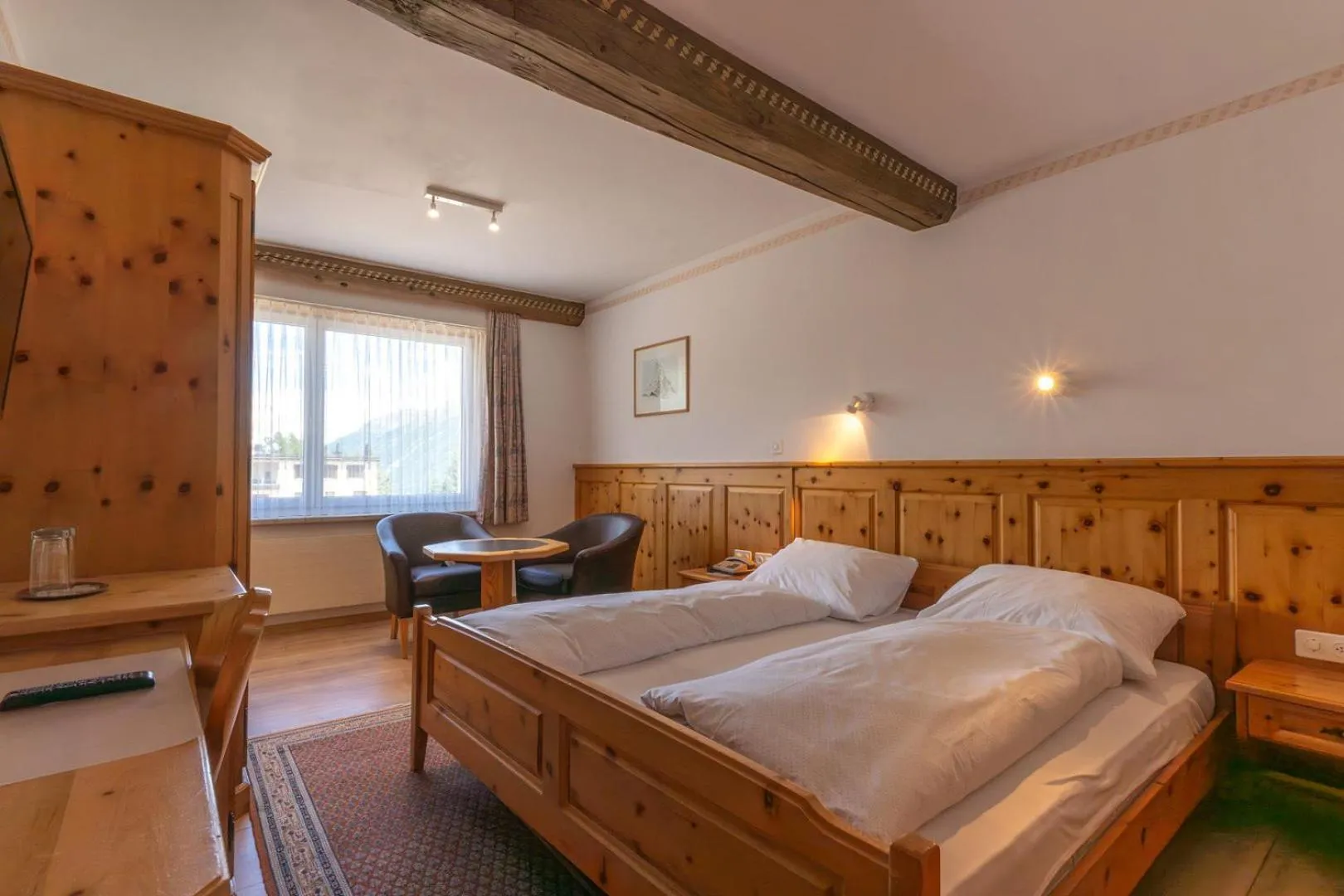 Photo of the whole room, Bed in Hotel Bären