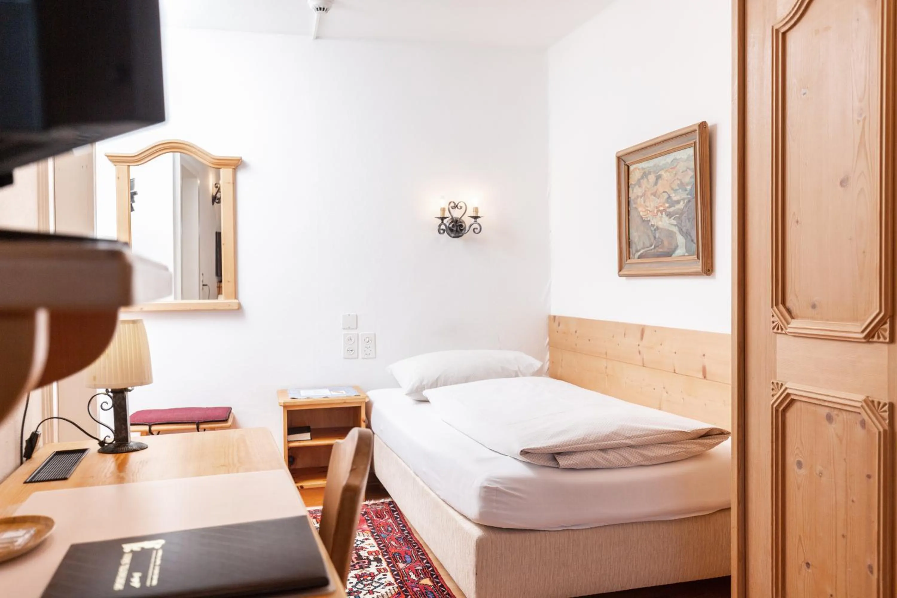 Photo of the whole room, Bed in Hotel Bären