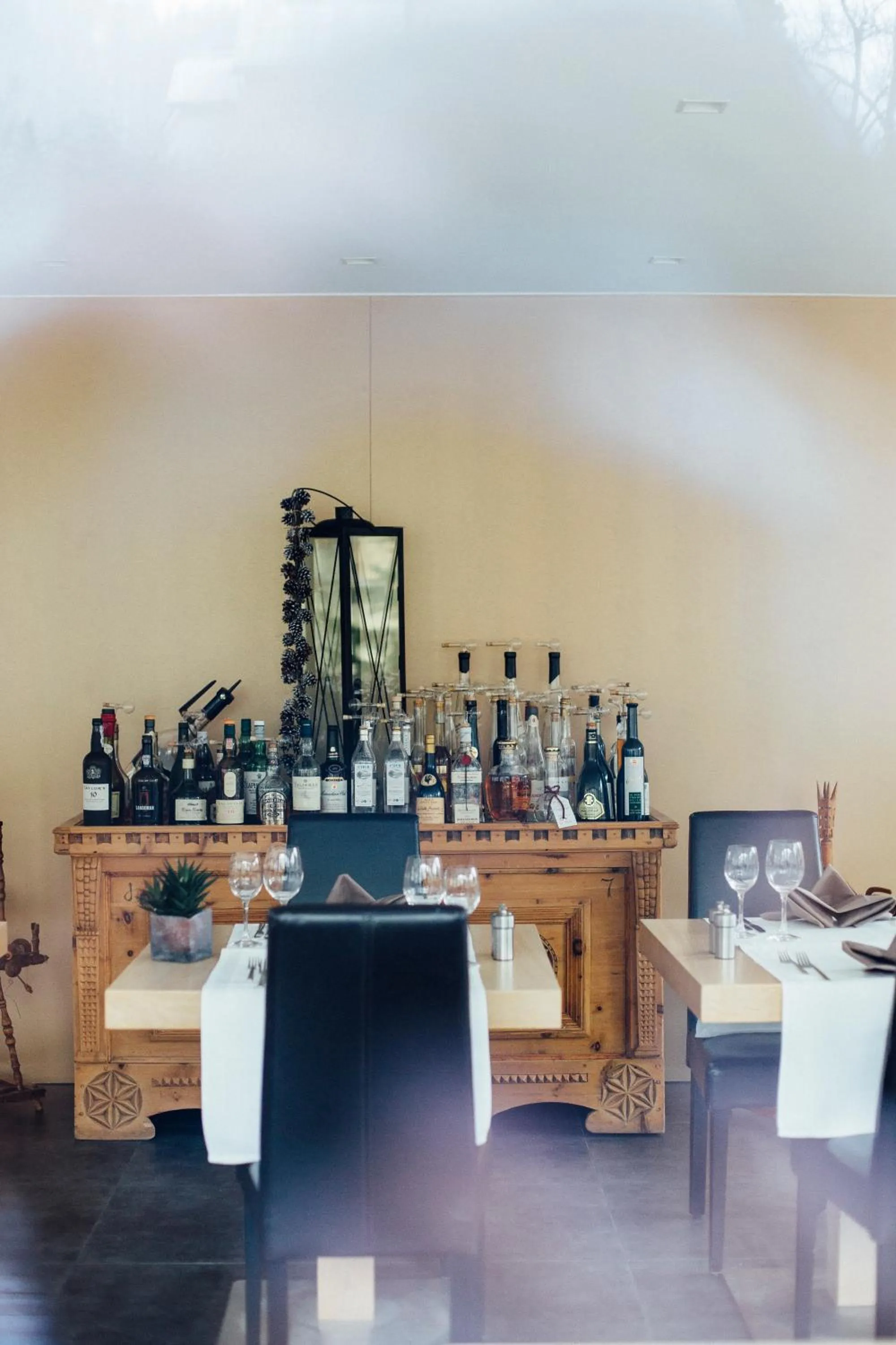 Restaurant/places to eat in Hotel Filli