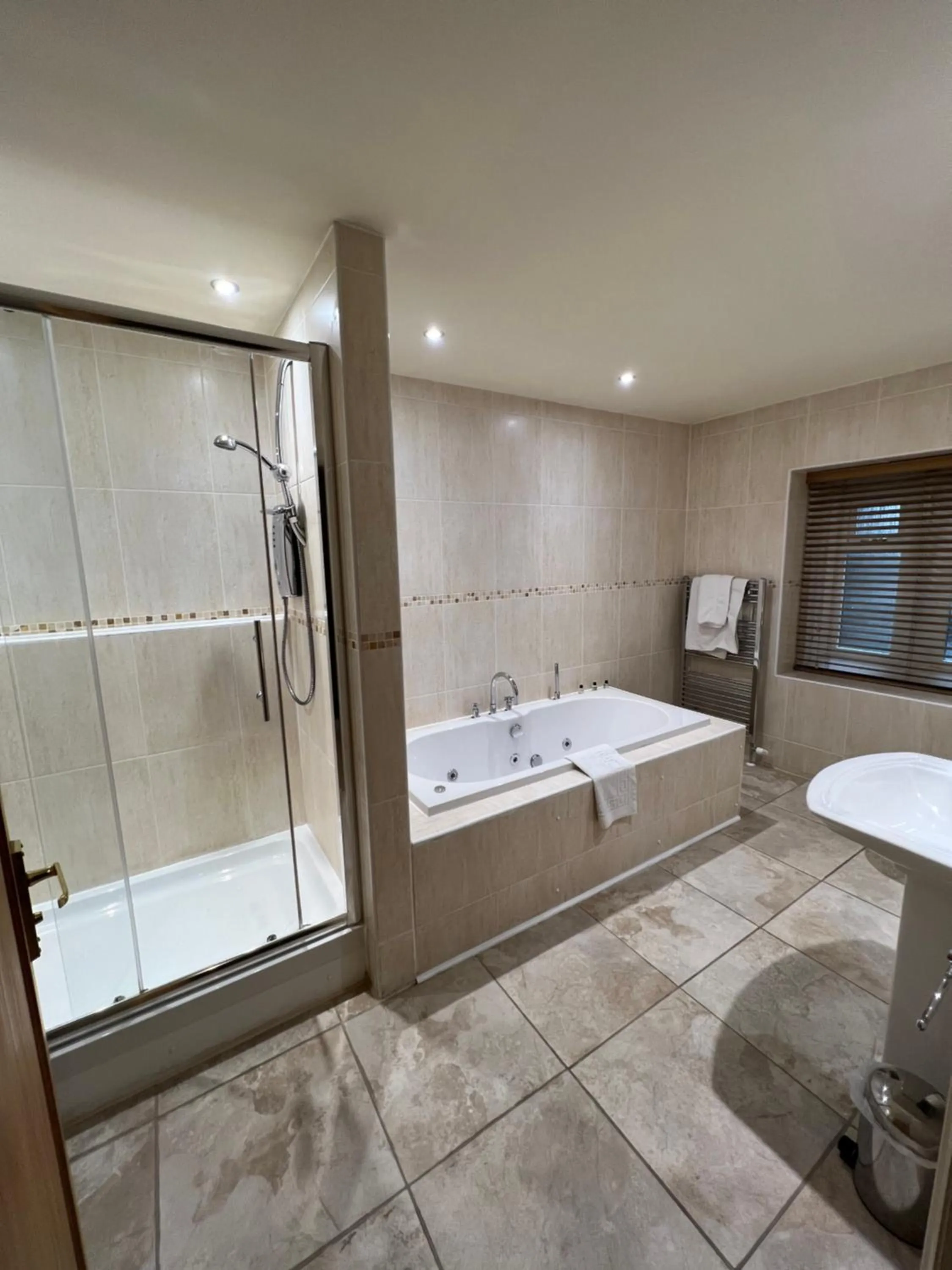 Bathroom in Stirk House Hotel