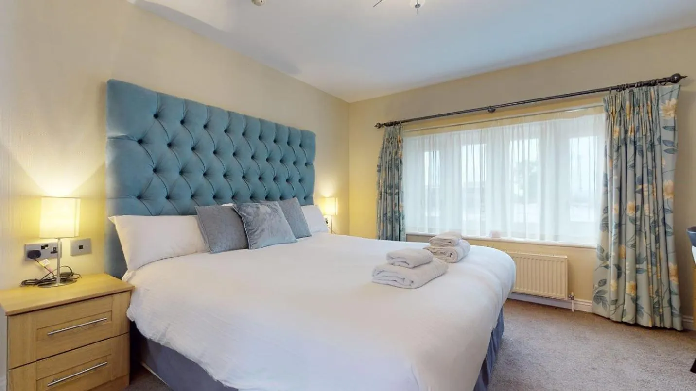 Bed in Stirk House Hotel
