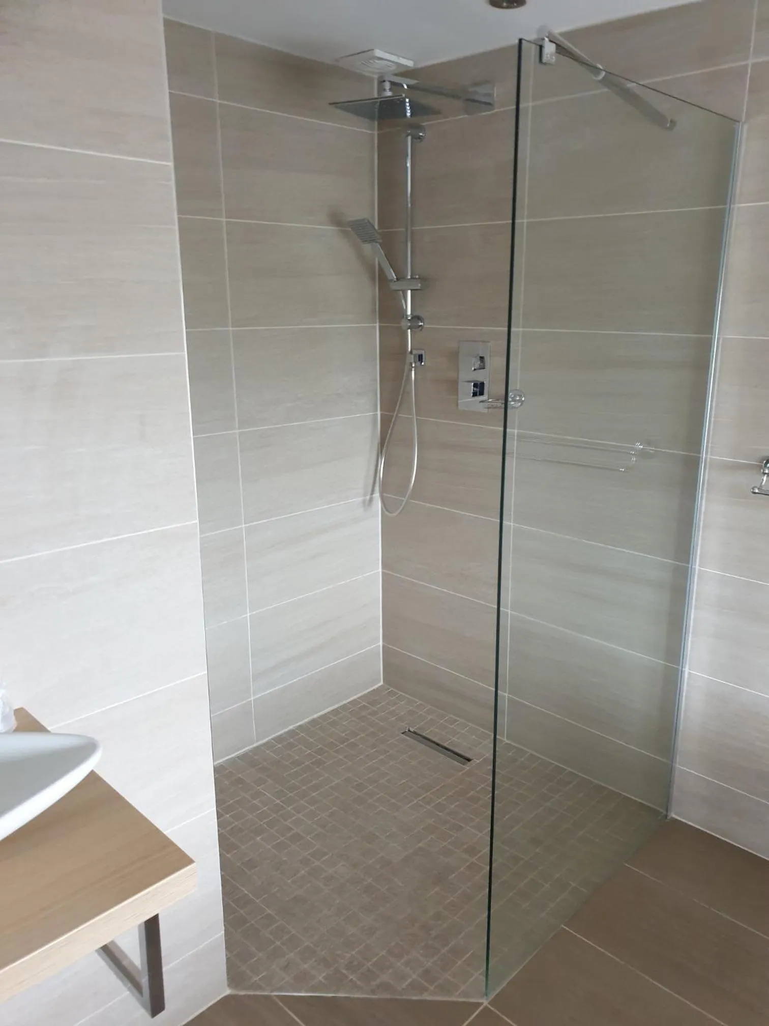 Bathroom in Stirk House Hotel